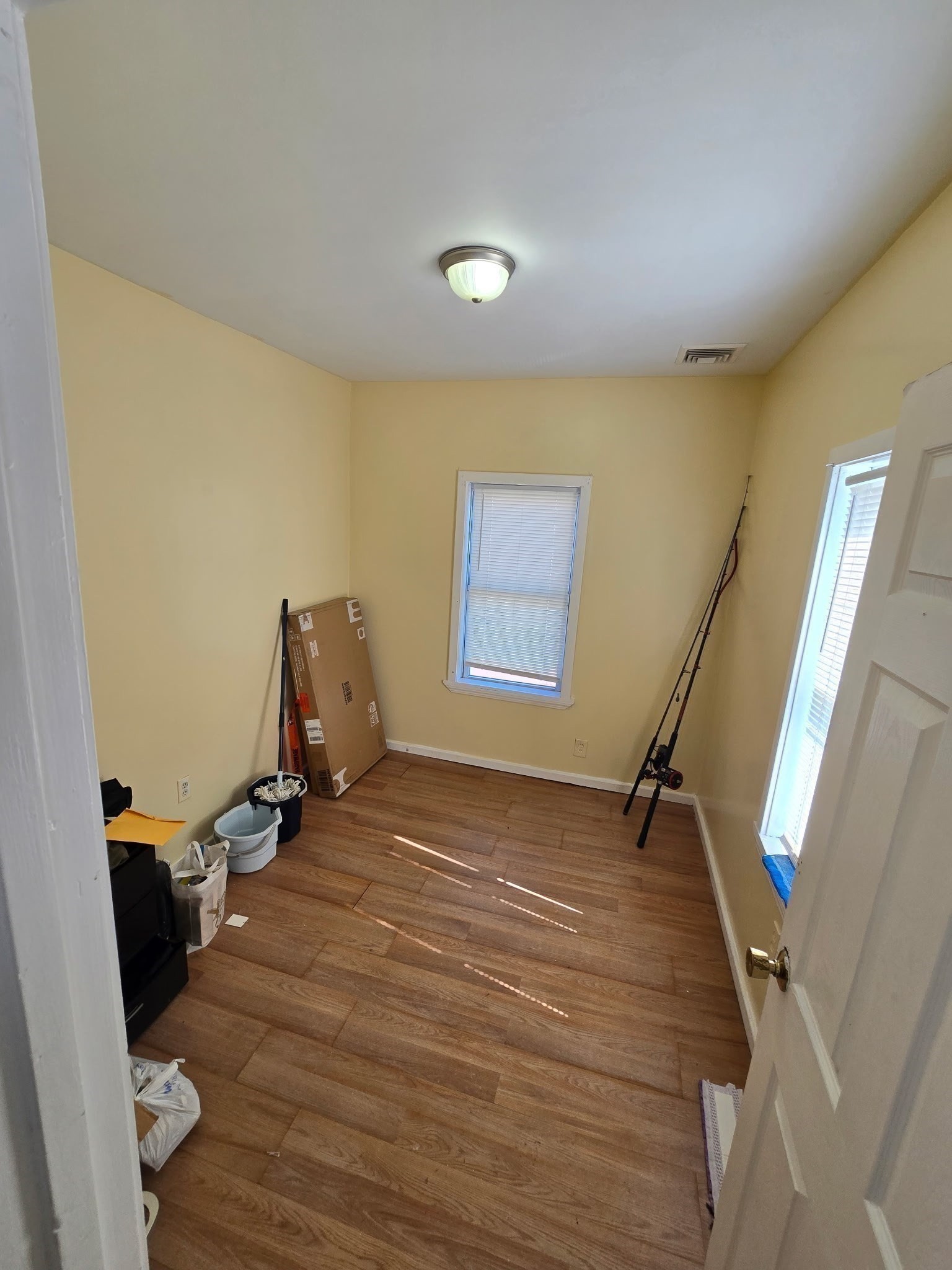 263-265 Rodman St Property Photo 9