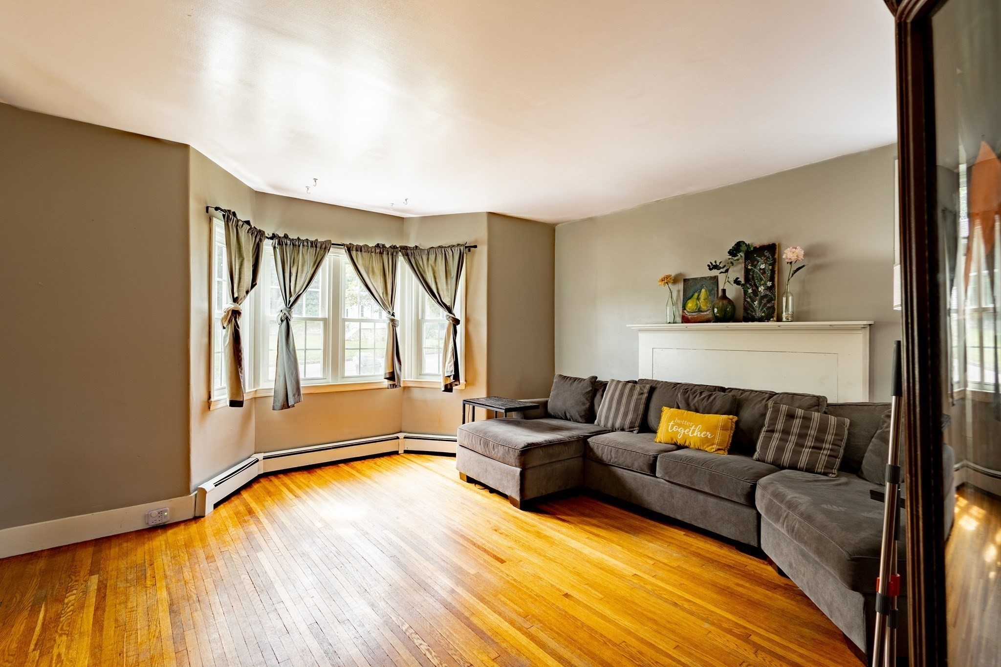 147 W Broadway Property Photo 11