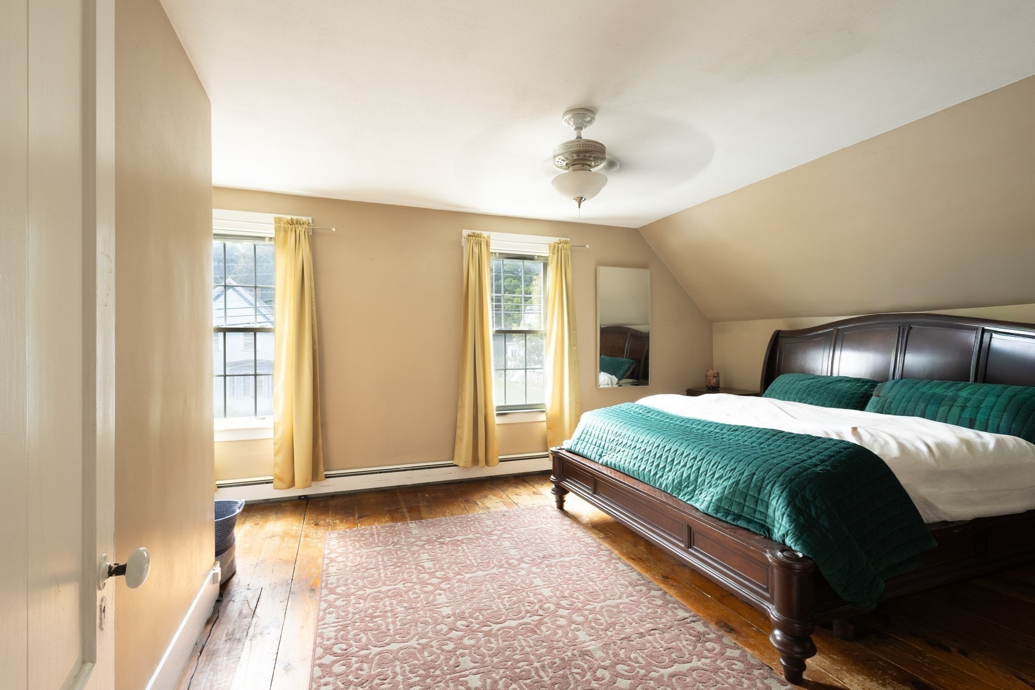 147 W Broadway Property Photo 16