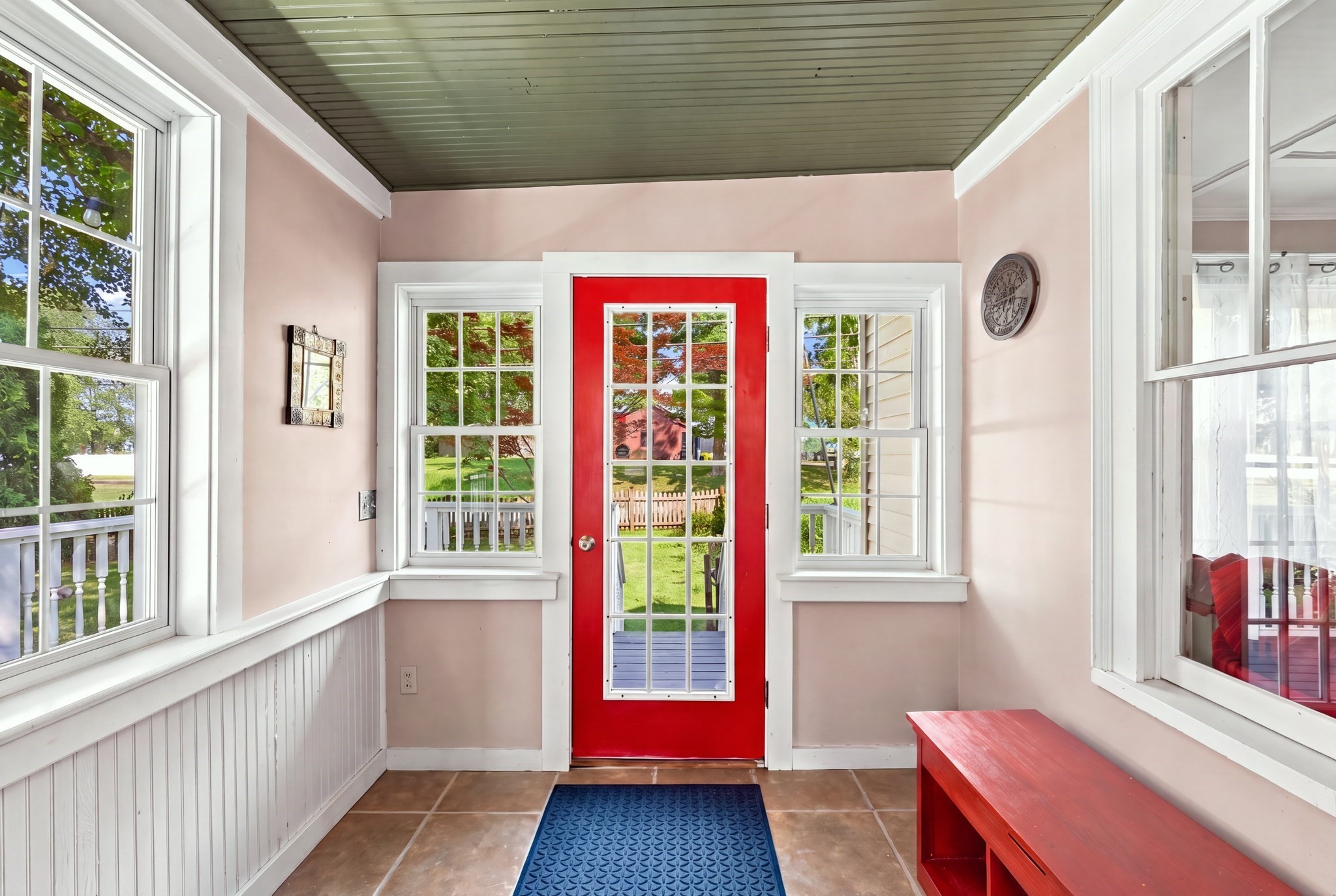 143 Park St Property Photo 6