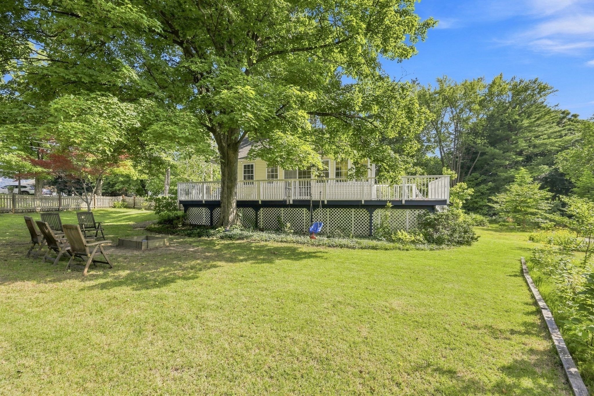 143 Park St Property Photo 40