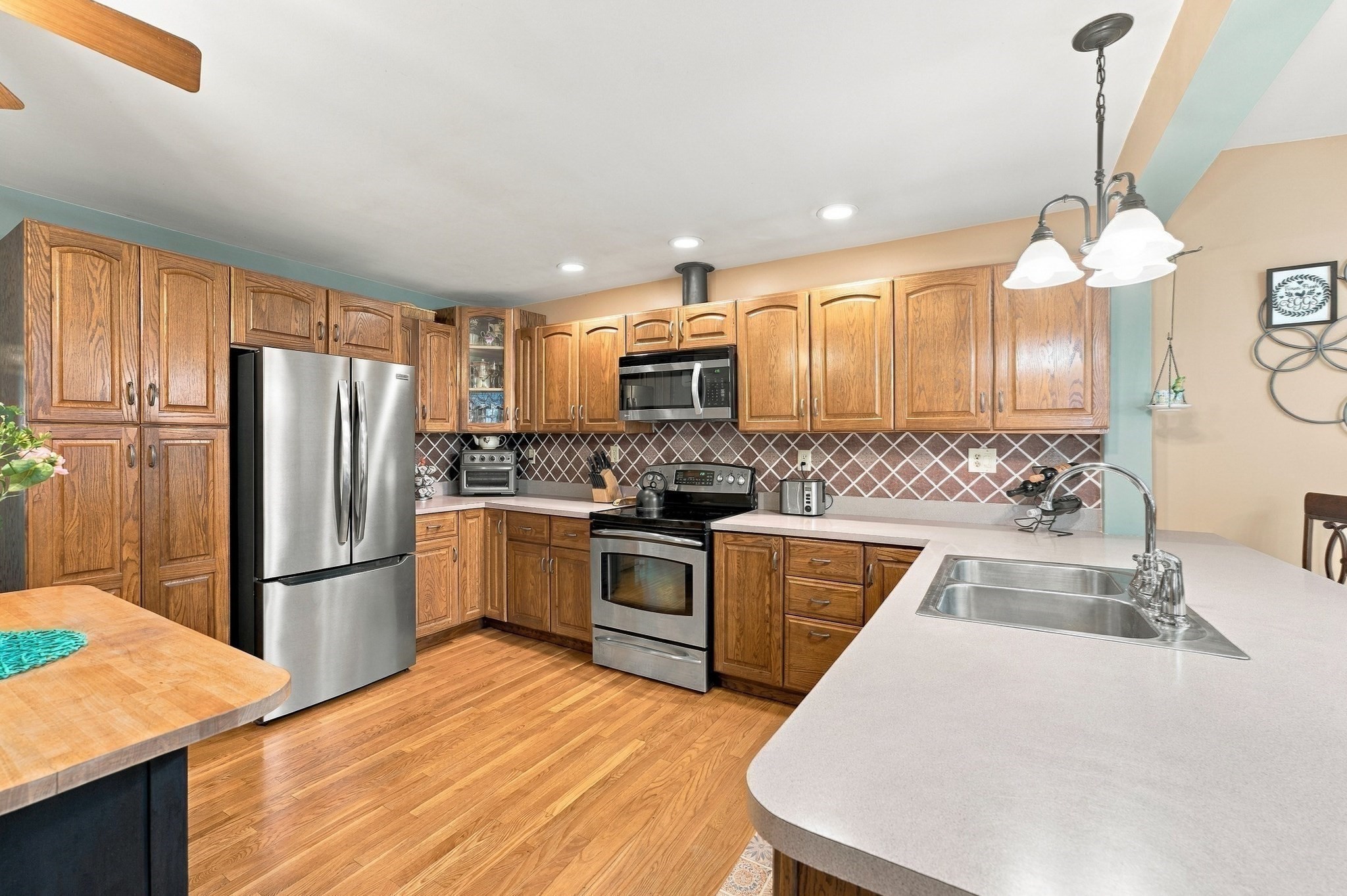 12 Trim Street Property Photo 7