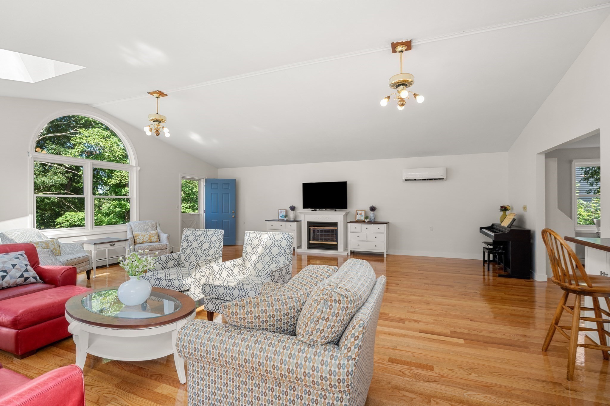 110 Bridge Street Property Photo 14