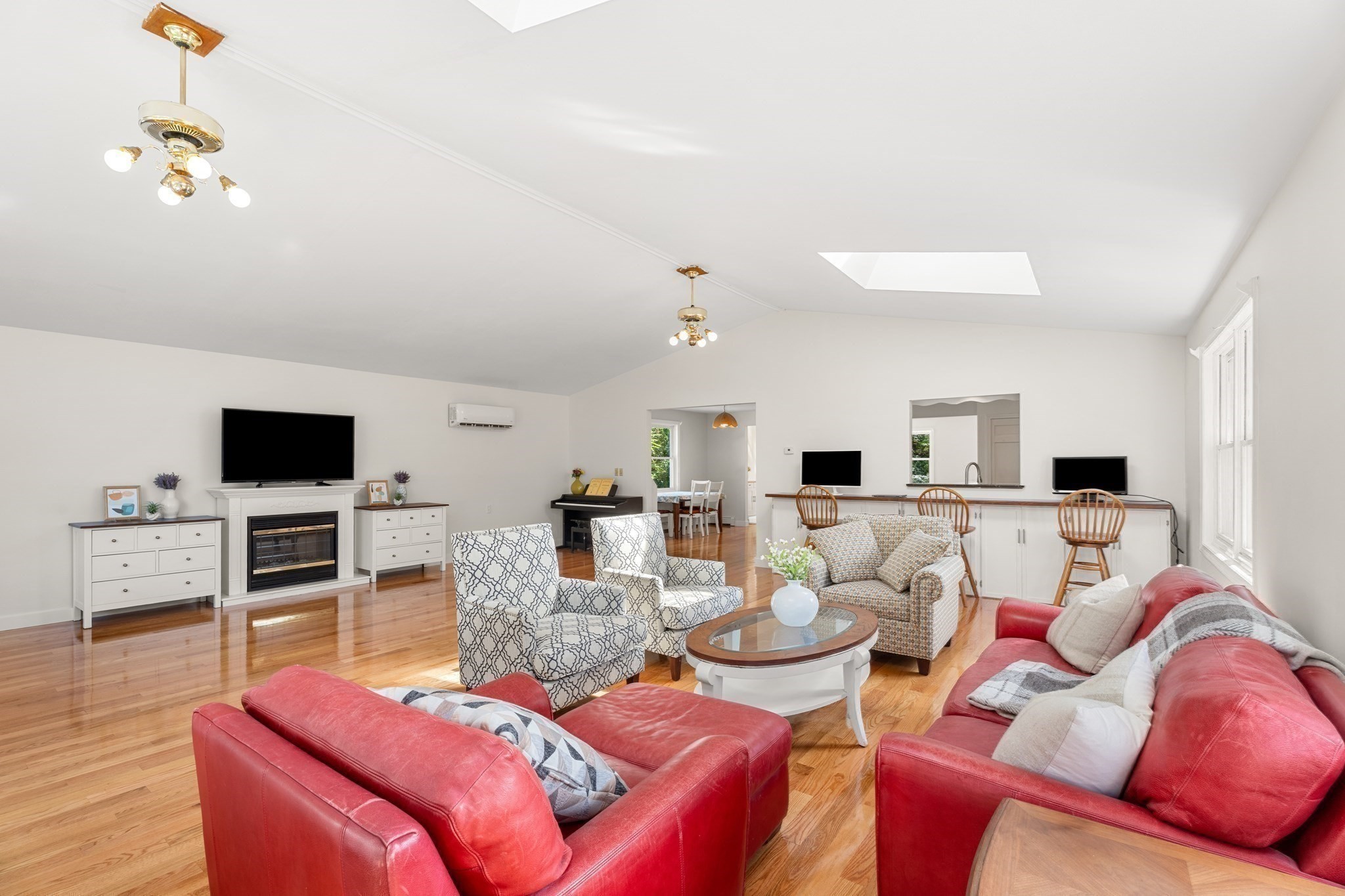 110 Bridge Street Property Photo 15