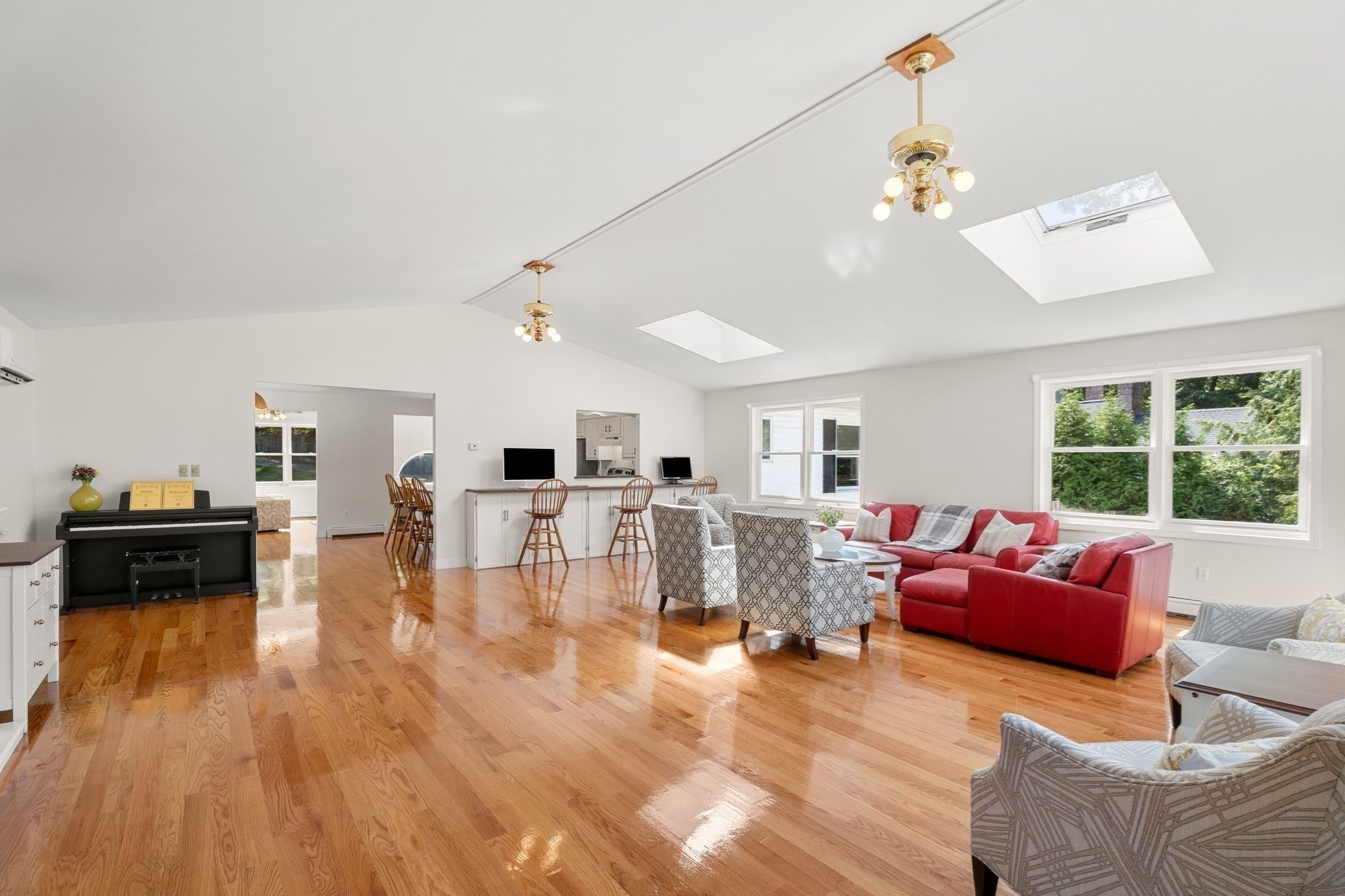 110 Bridge Street Property Photo 17
