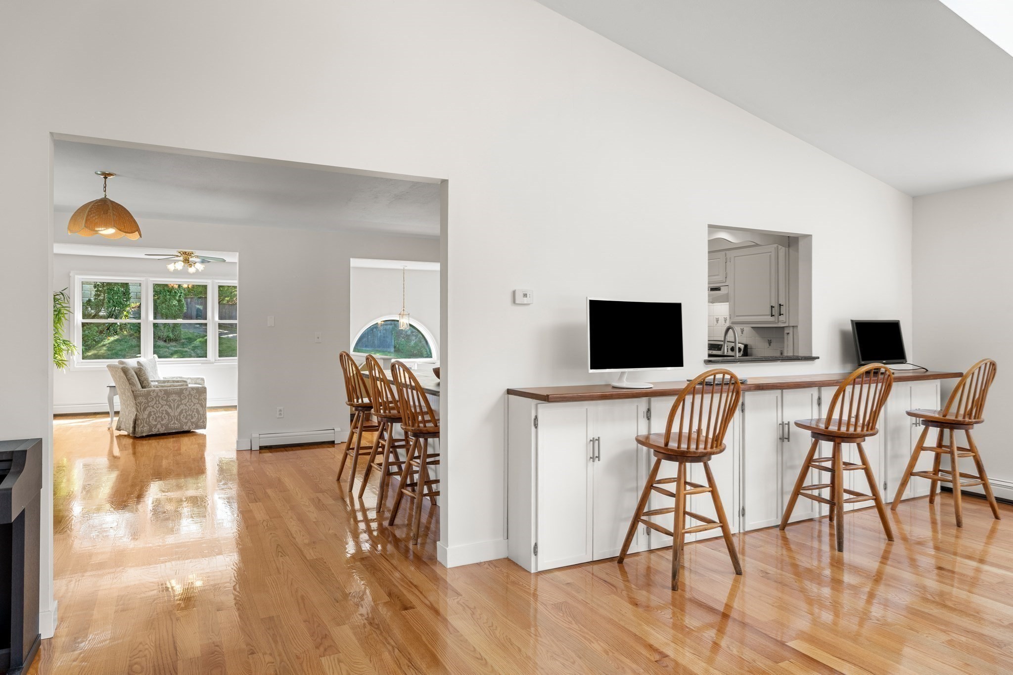 110 Bridge Street Property Photo 18