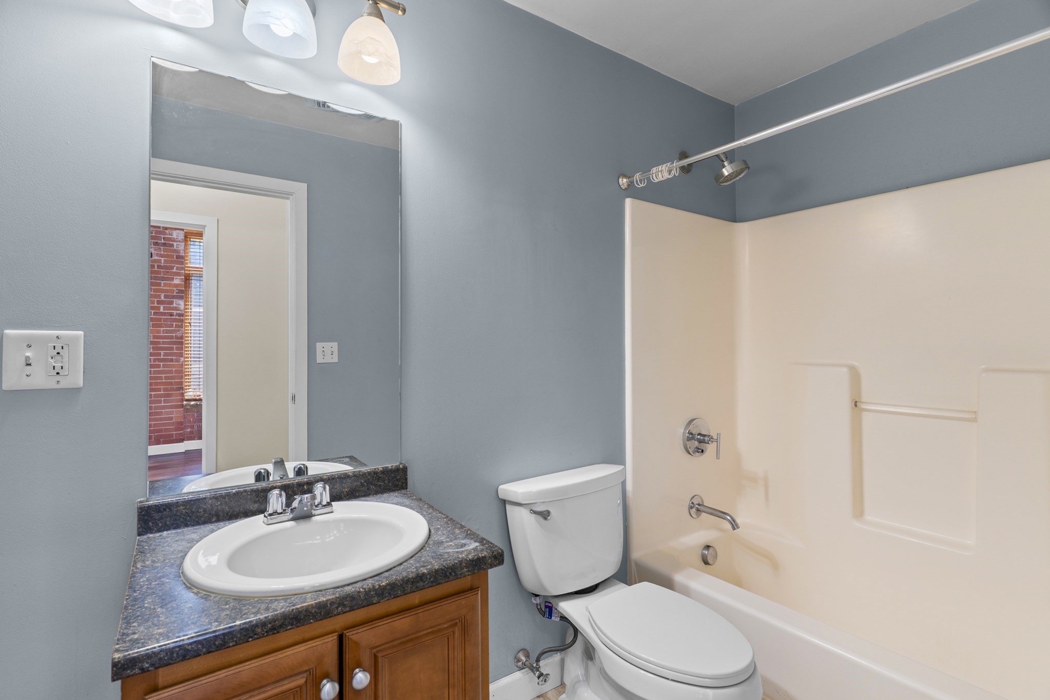 146 Court St # 103 Property Photo 20