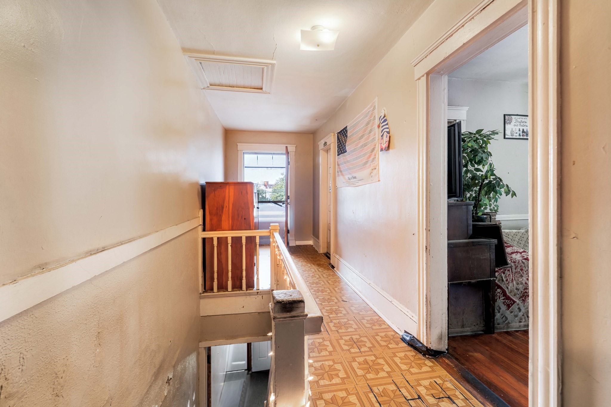 104 Lawrence Property Photo 13