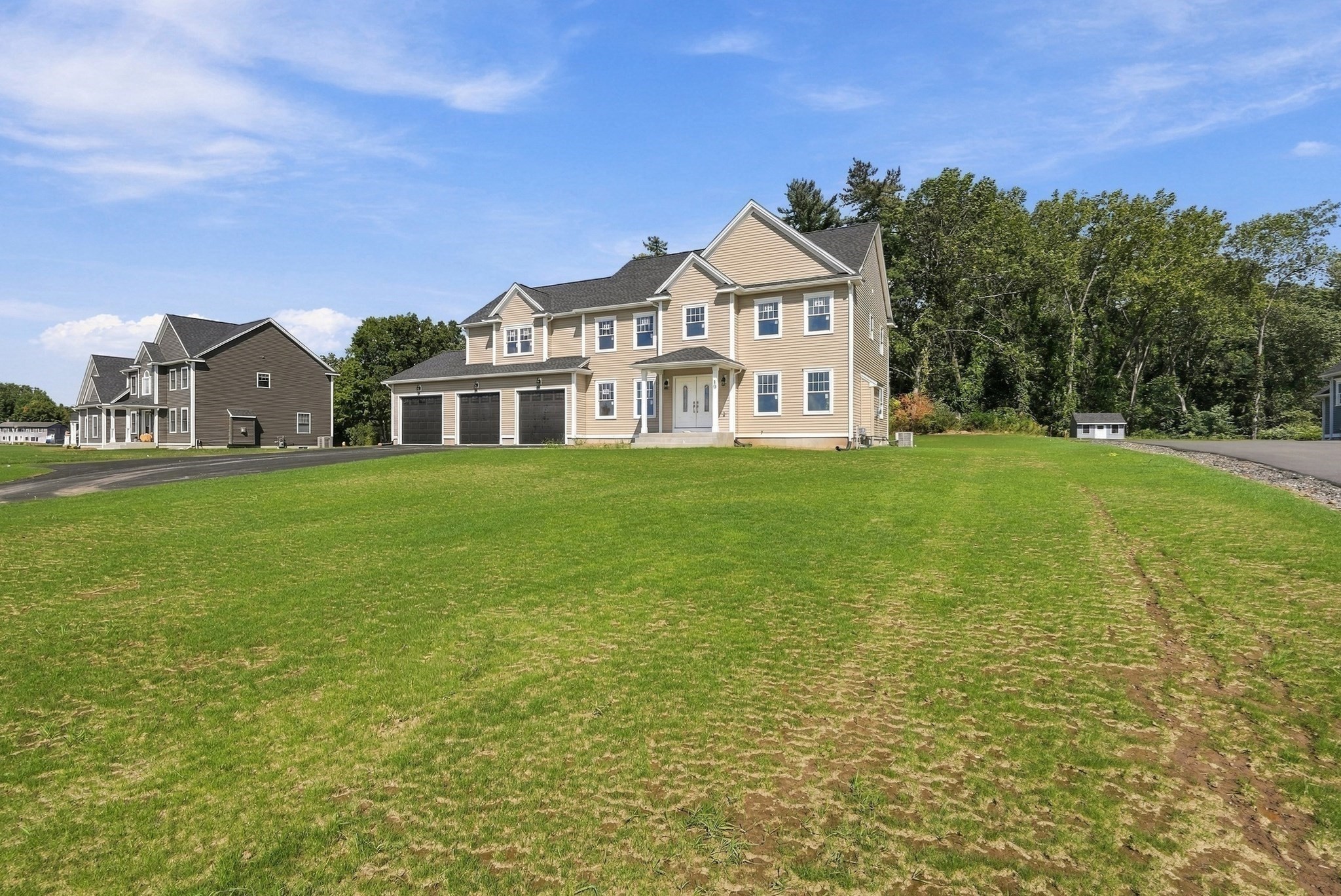 10 Happy Acres Property Photo 4