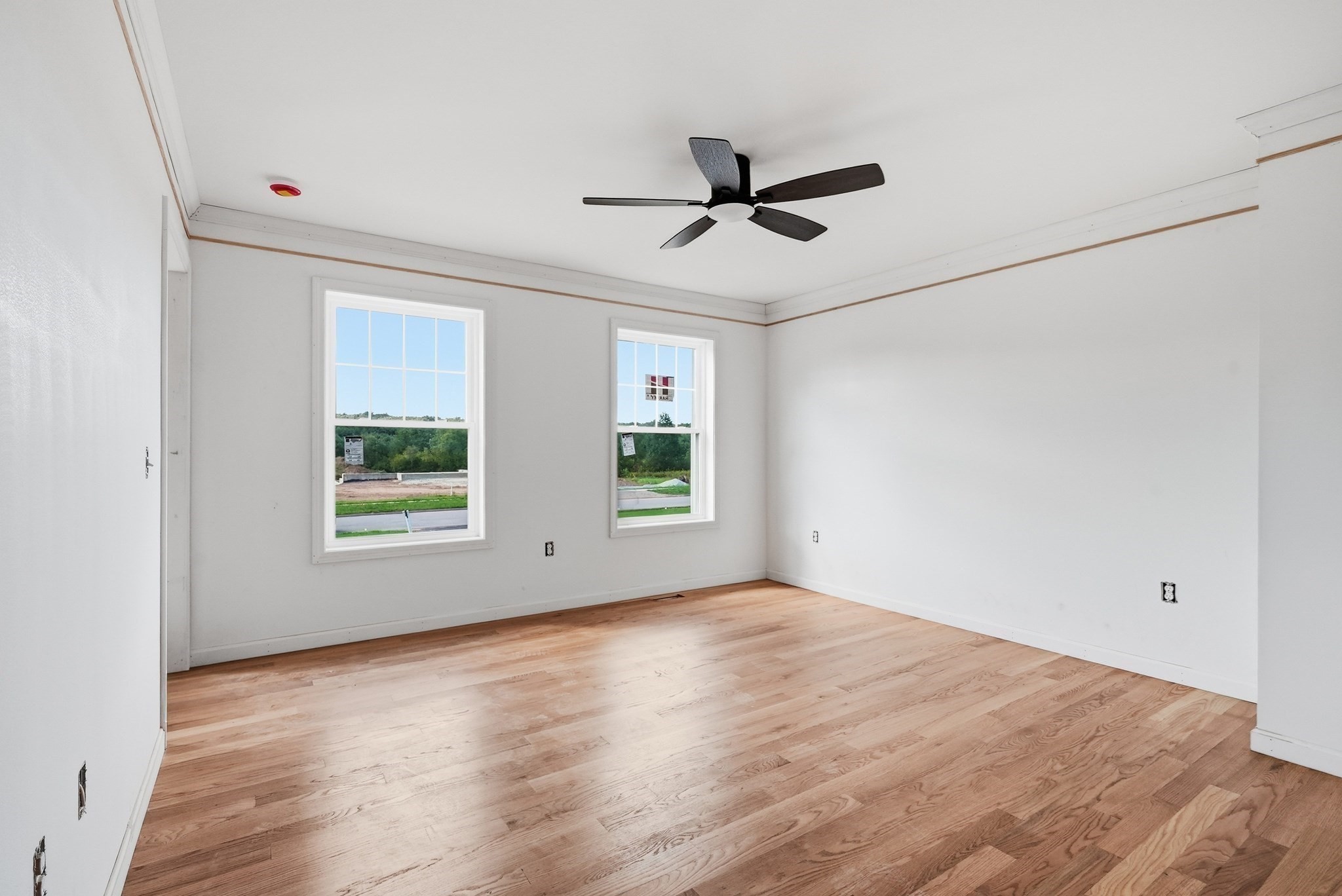 10 Happy Acres Property Photo 26