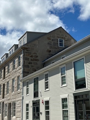 19 Commercial Street # 201a Property Photo 1