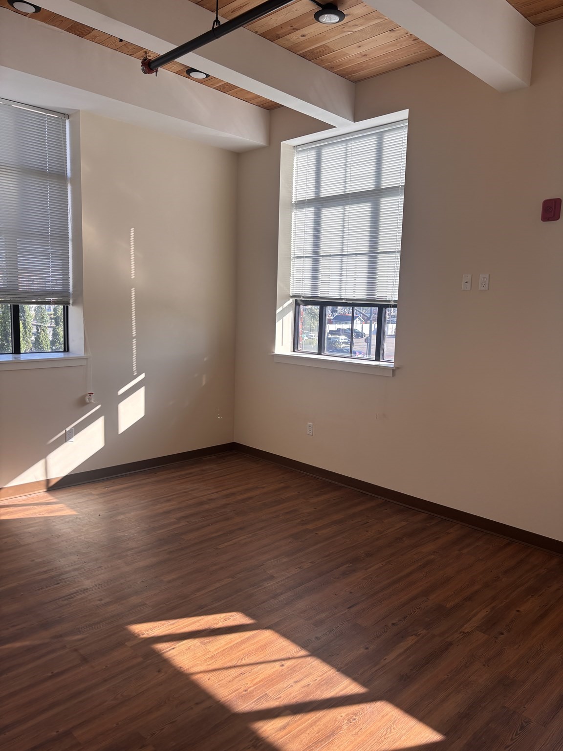 19 Commercial Street # 201a Property Photo 7