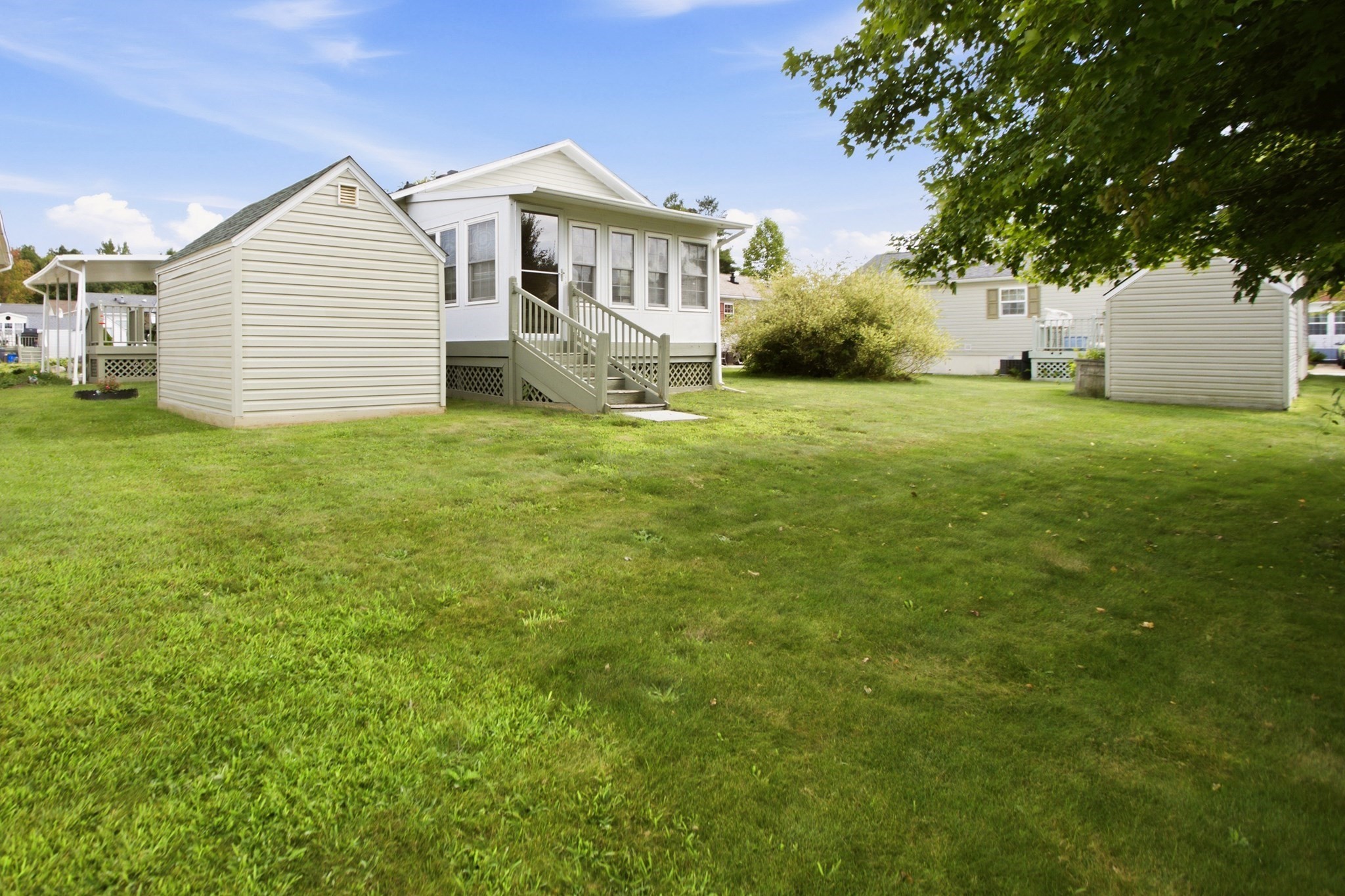 177 Songbird Property Photo 24