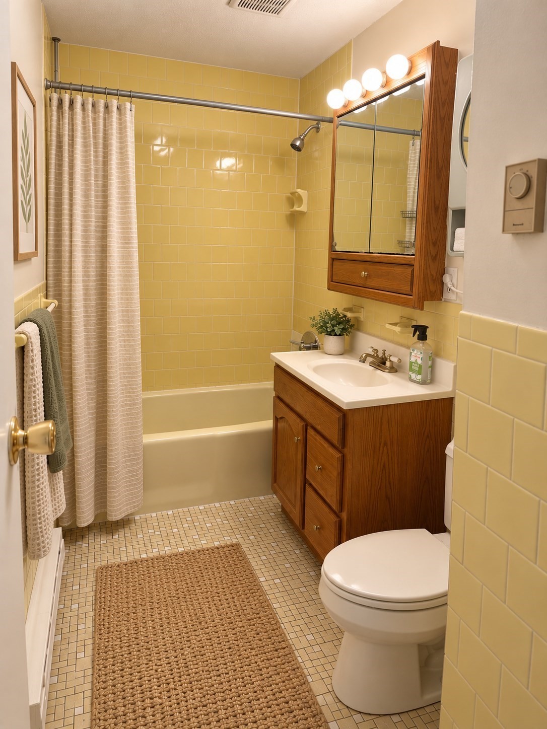 94 Beacon St # 82 Property Photo 5