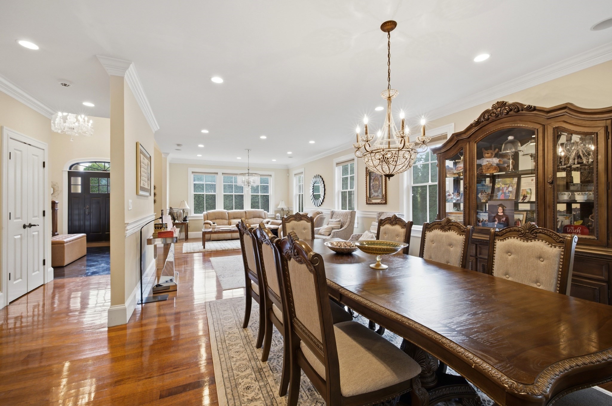 8 Longmeadow Rd Property Photo 6