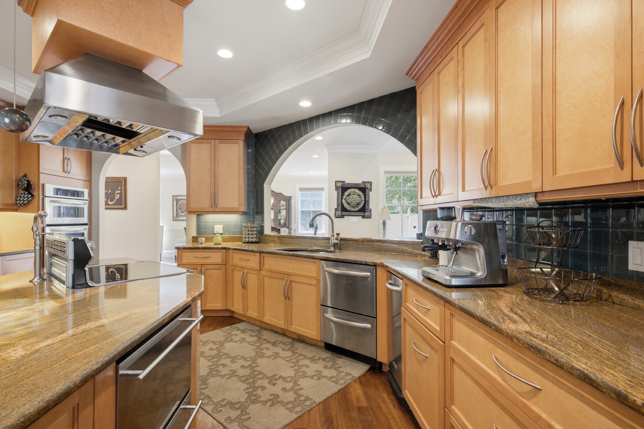 8 Longmeadow Rd Property Photo 10