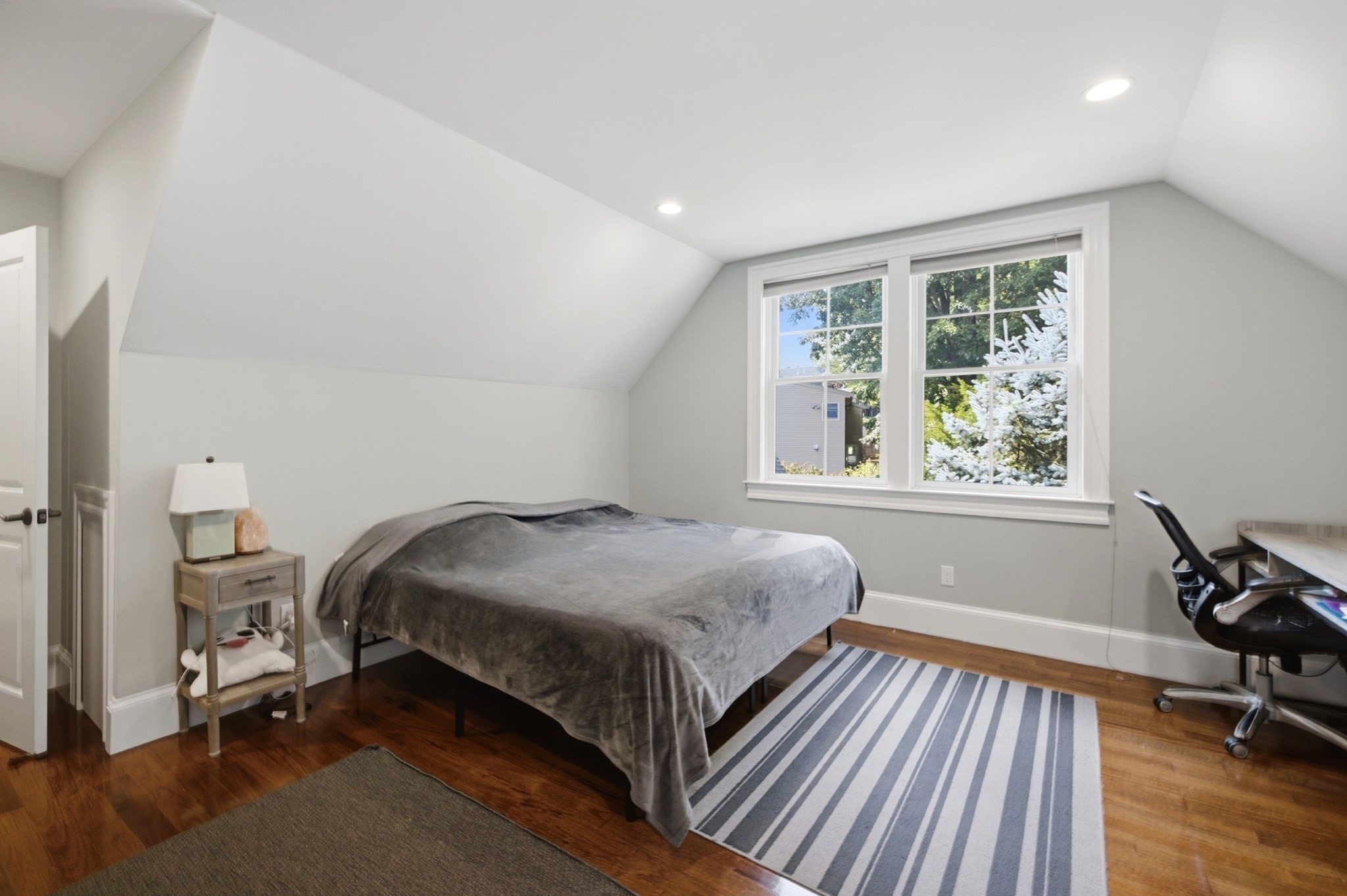8 Longmeadow Rd Property Photo 27