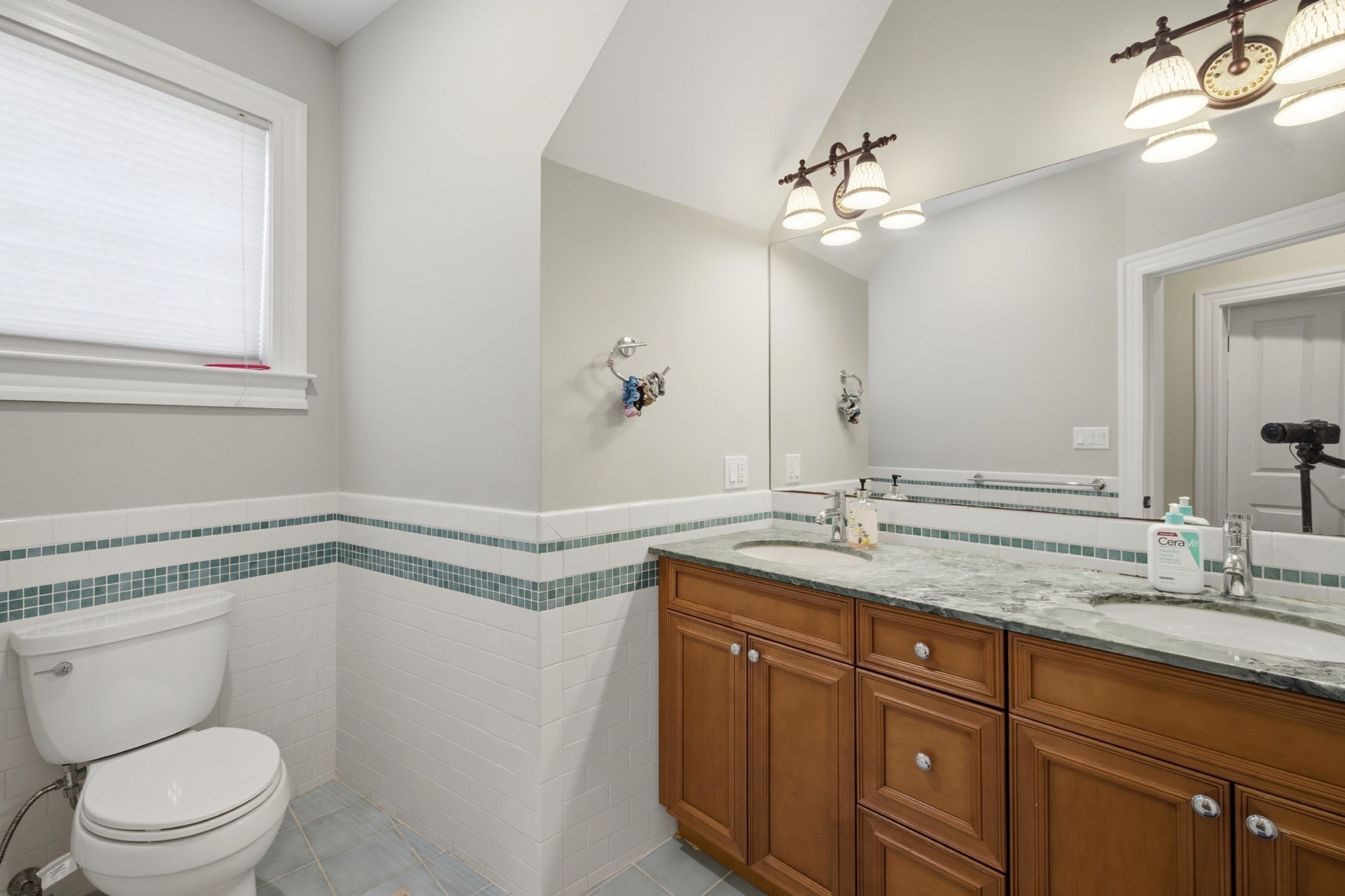 8 Longmeadow Rd Property Photo 29