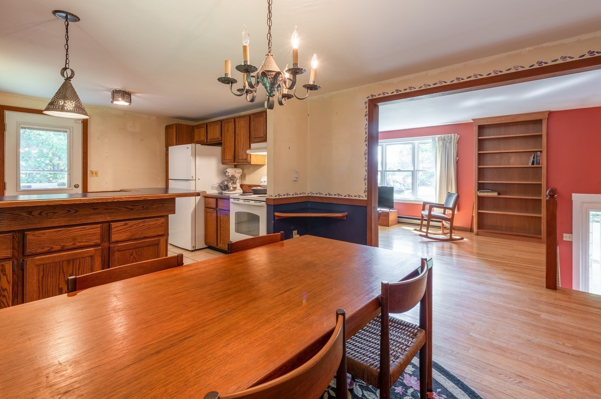 201 Lakeshore Drive Property Photo 7