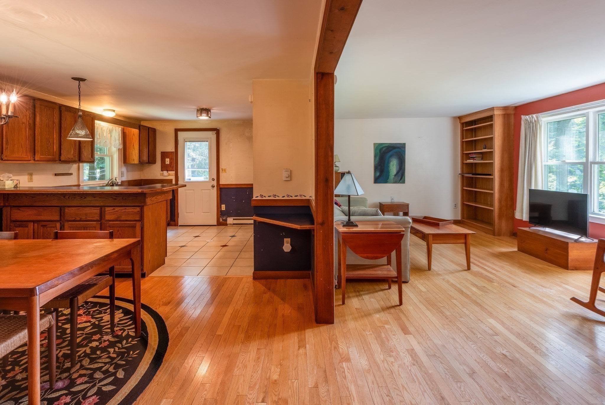 201 Lakeshore Drive Property Photo 12