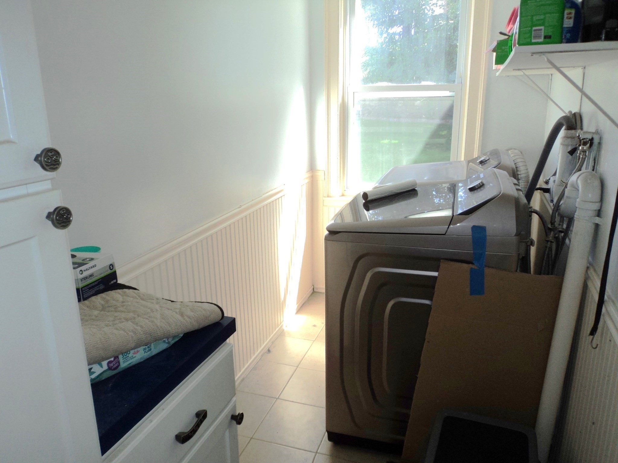24 Pleasant St Property Photo 13