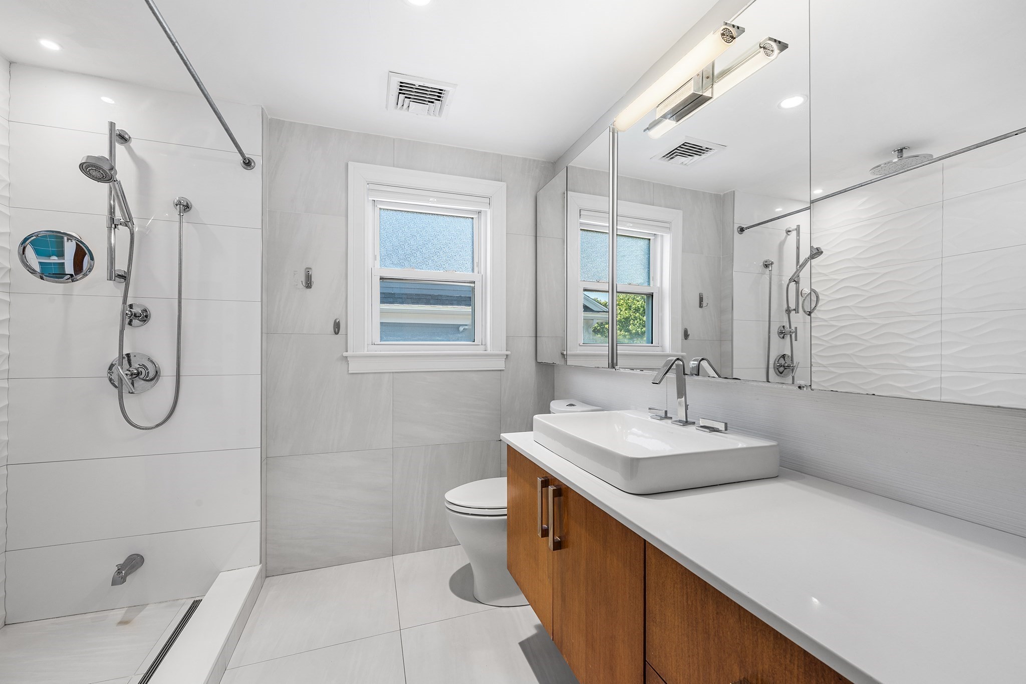 5 Falmouth Rd Property Photo 13