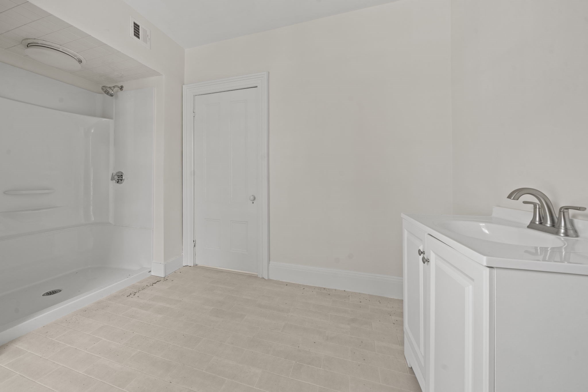 16 Lafayette St # 2 Property Photo 7
