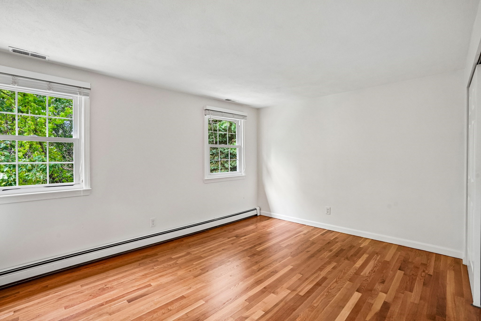 7 Nirvana Dr Property Photo 4