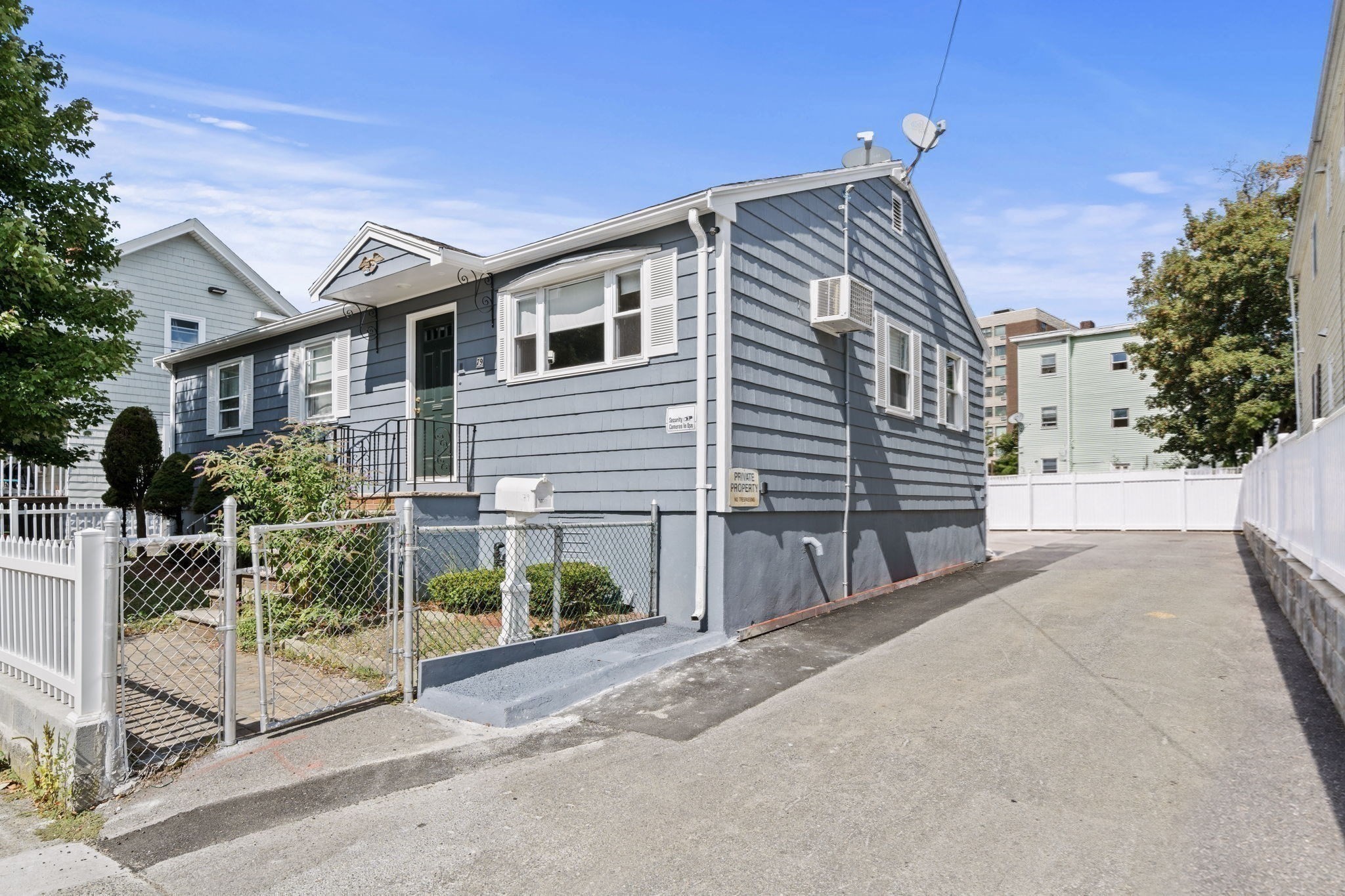 79 Johnson St Property Photo 2