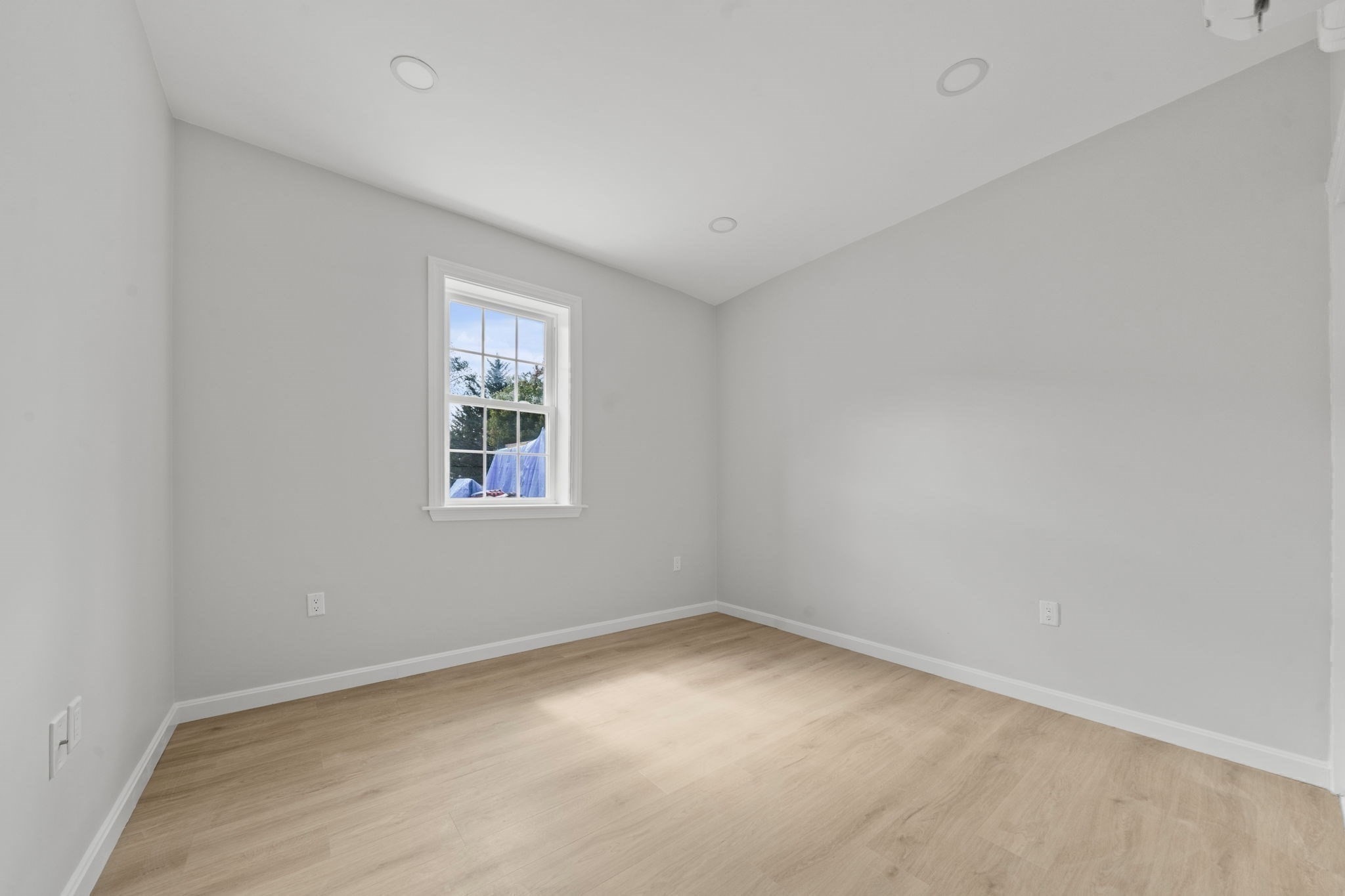 79 Johnson St Property Photo 29