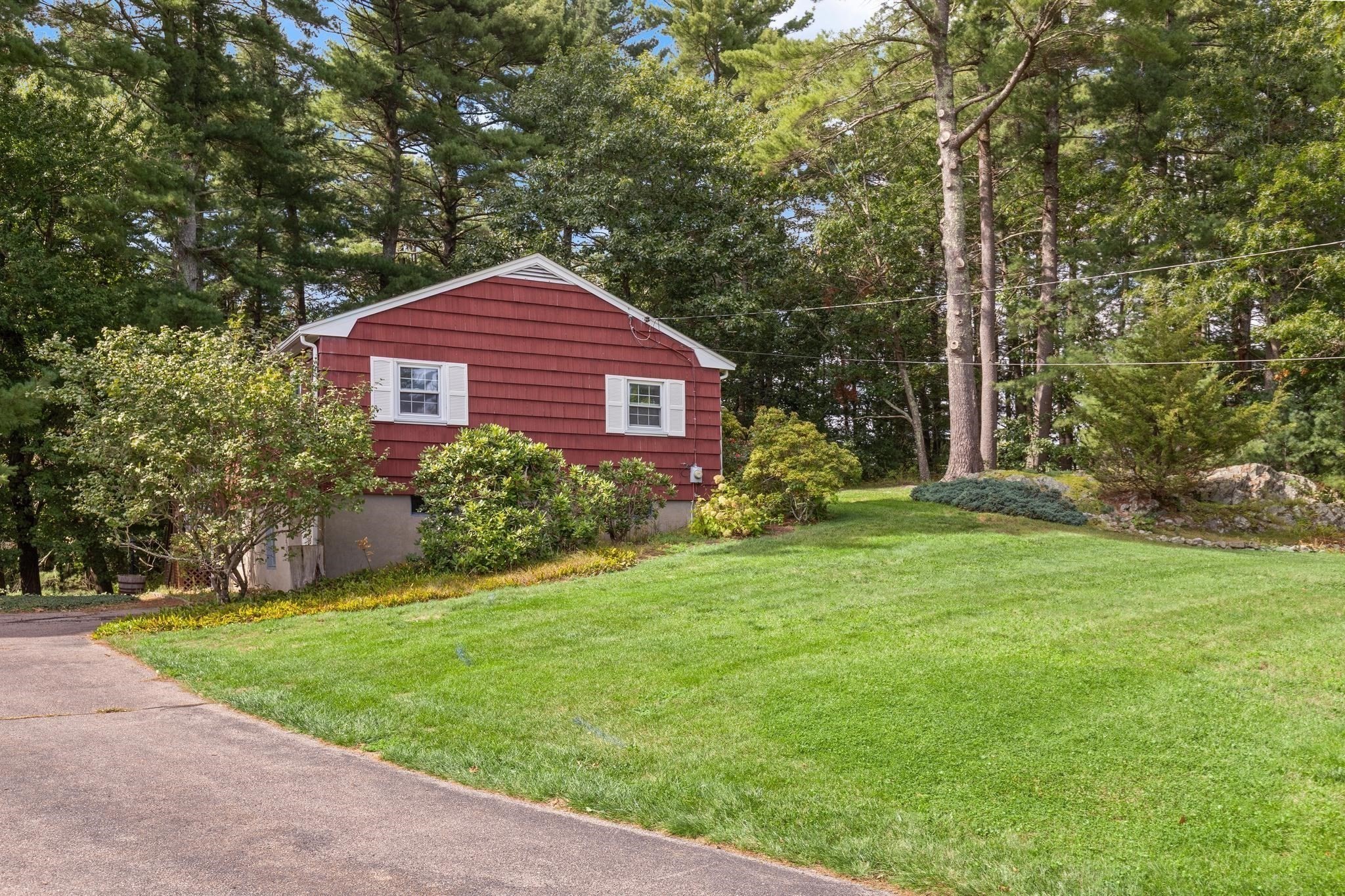 93 Seekonk Street Property Photo 7