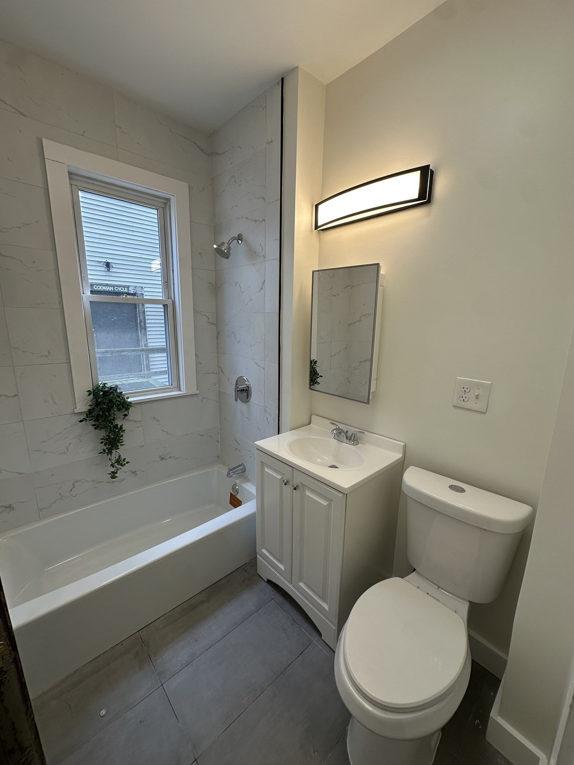 349 Adams St # 1 Property Photo 9