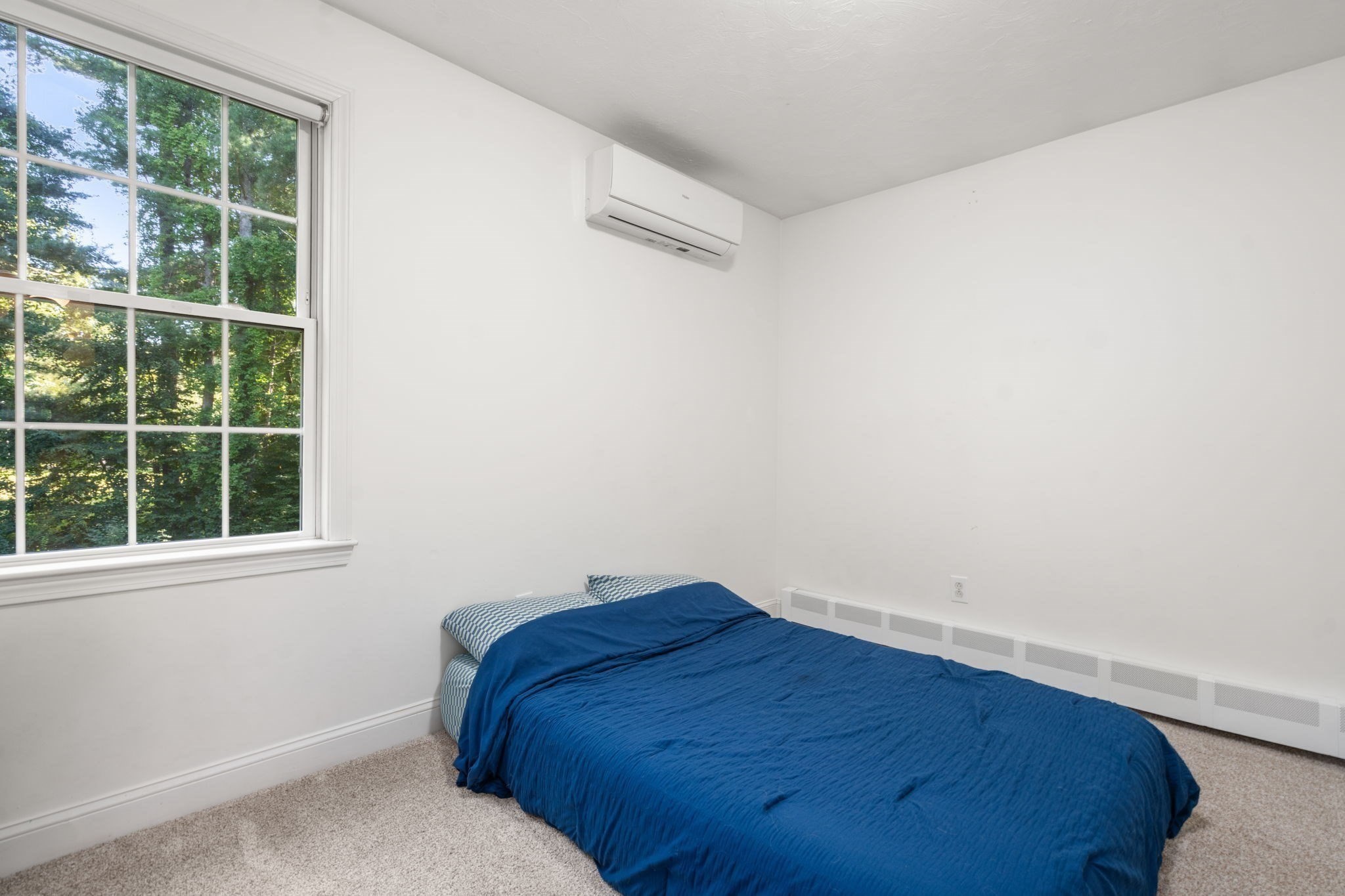 53 E Baylies Road Property Photo 30