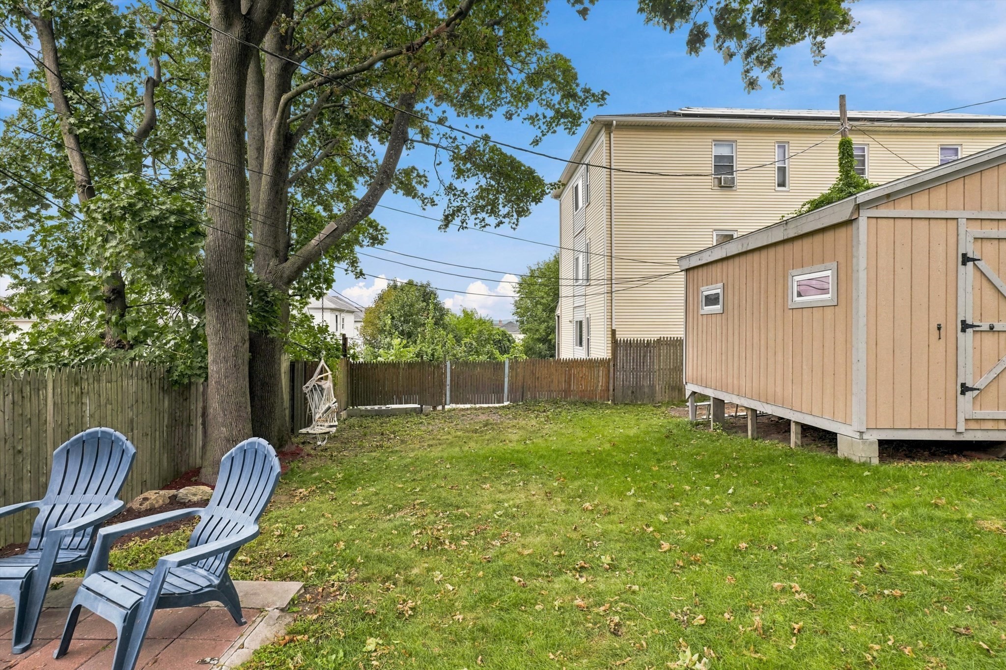 25 Orient St Property Photo 27
