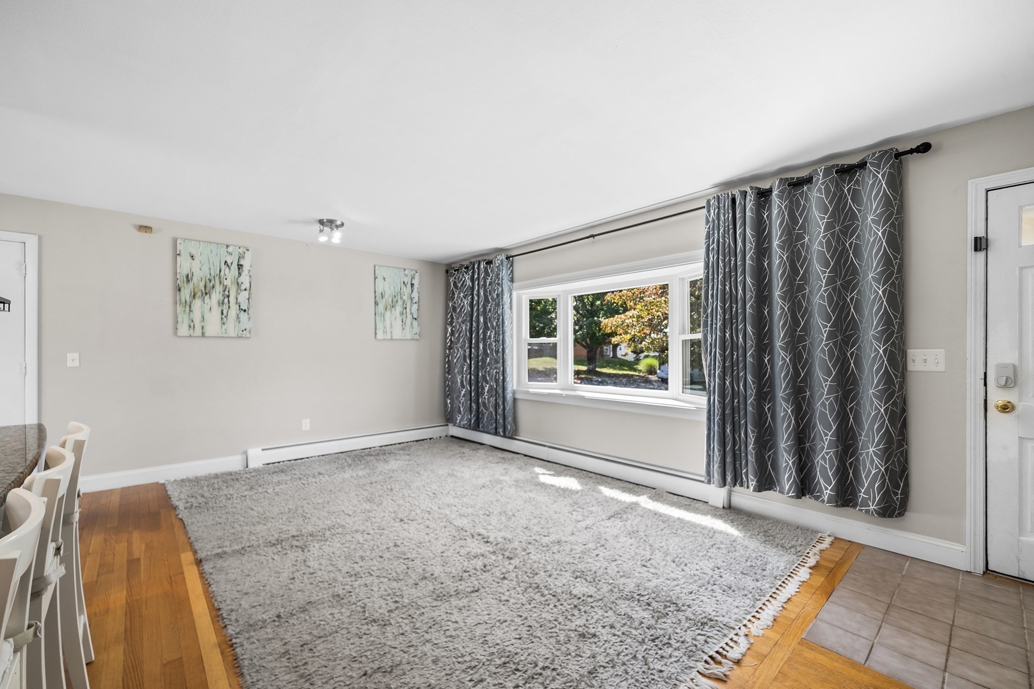 24 Kennedy St Property Photo 4