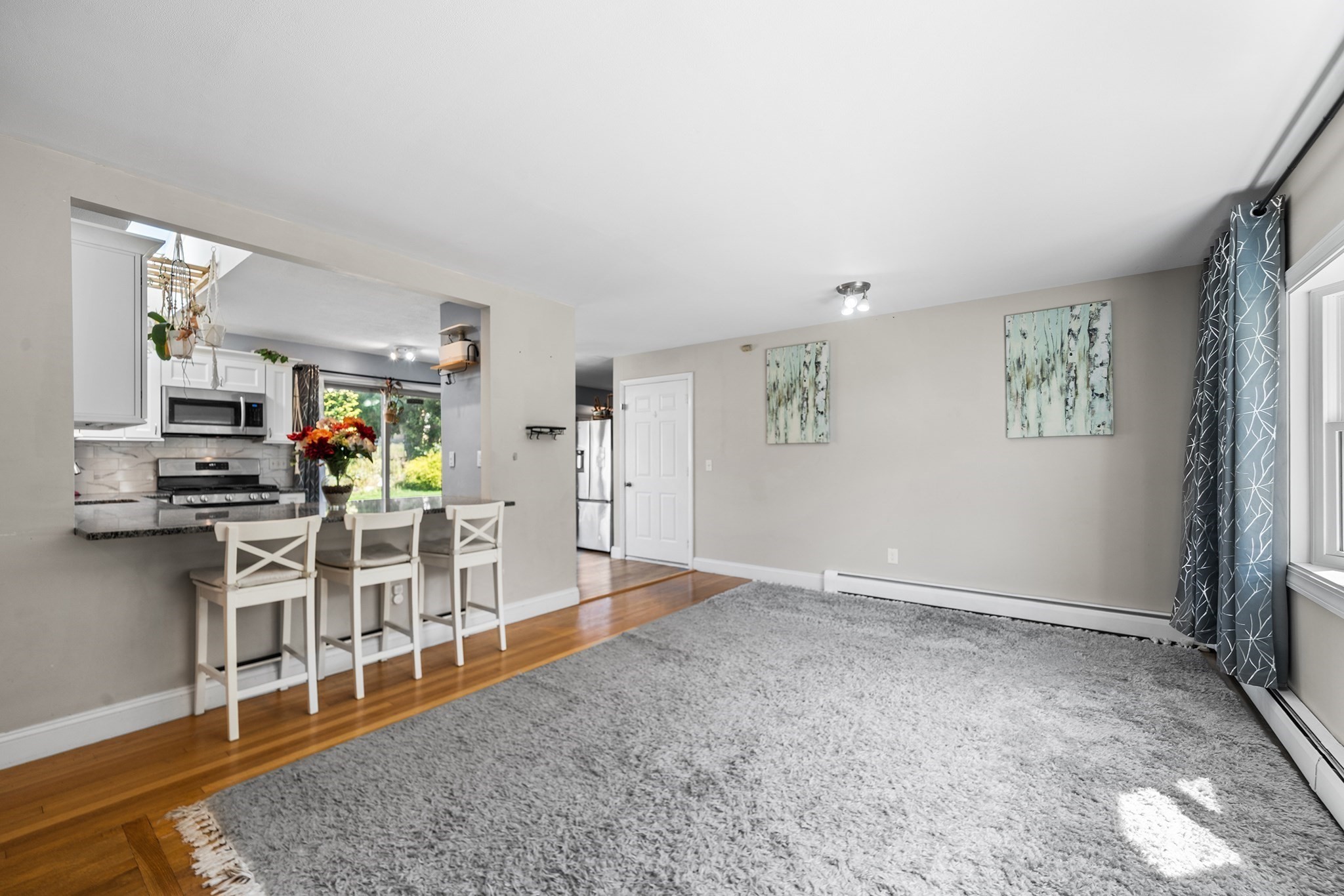 24 Kennedy St Property Photo 5