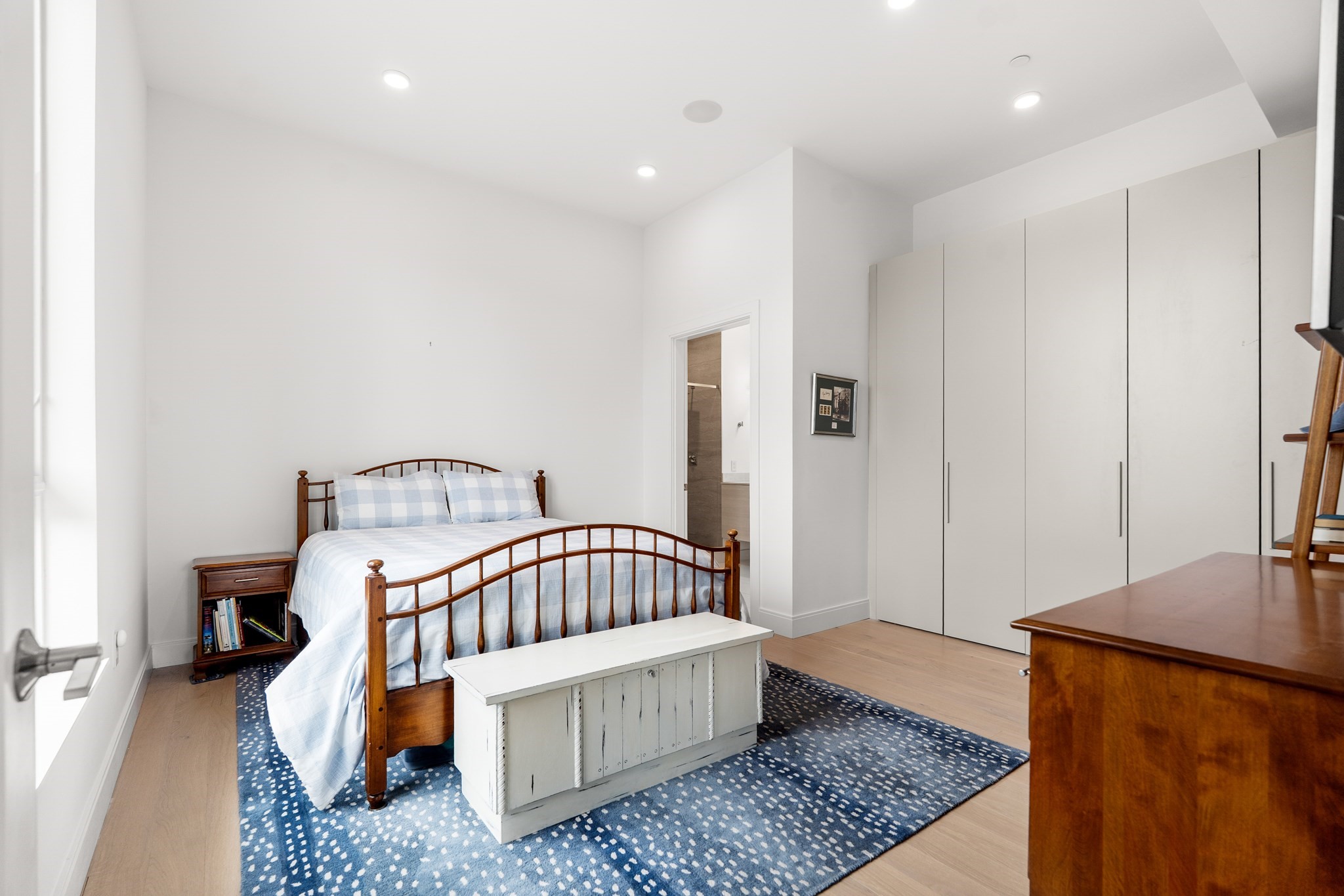 20 West Fifth # 5i Property Photo 11