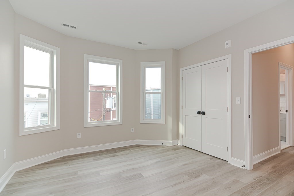 5 John Street # 3 Property Photo 14
