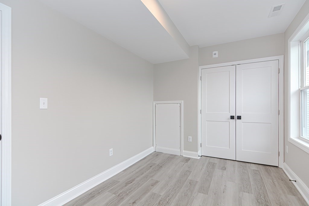 5 John Street # 3 Property Photo 17