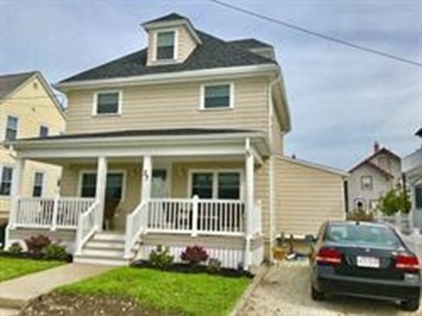 37 R Street Winter Rental Property Photo 1