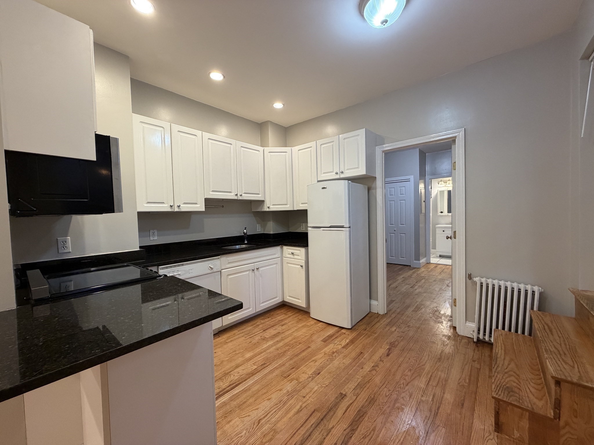 103 Charles St. # G Property Photo 3