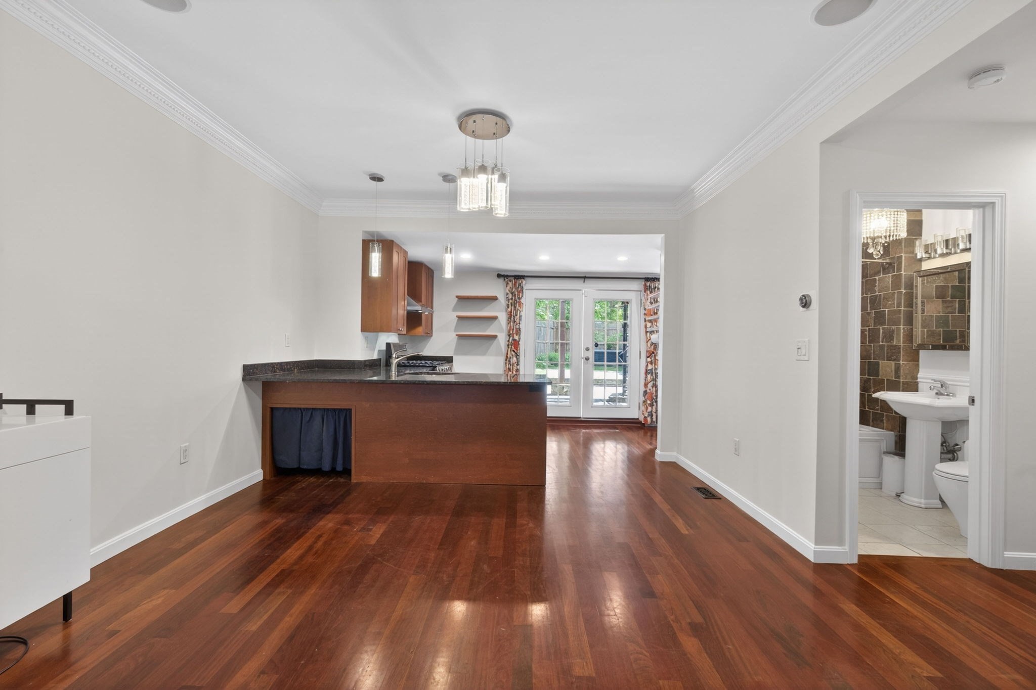 102 Old Harbor Street # A Property Photo 3