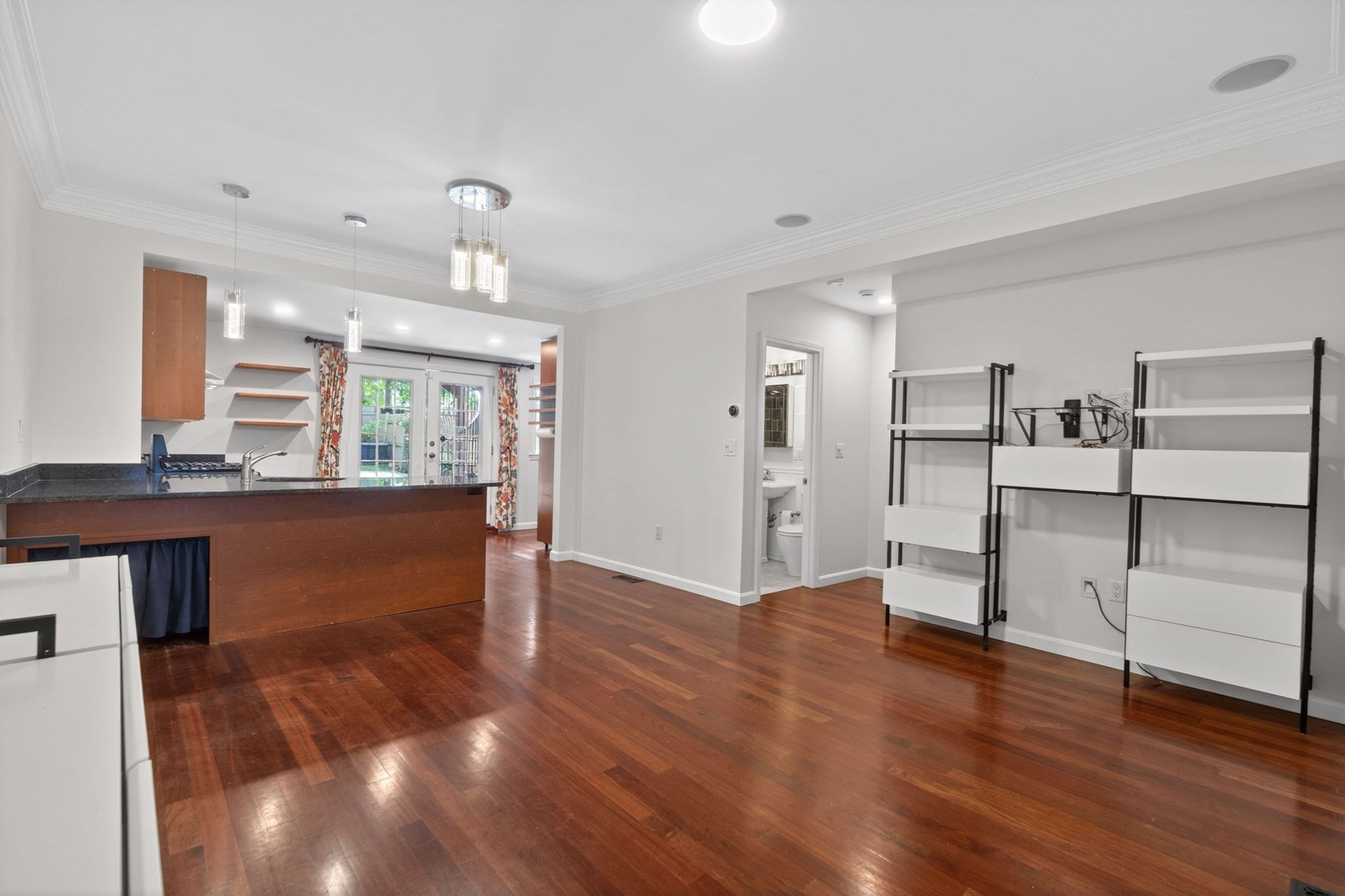 102 Old Harbor Street # A Property Photo 4