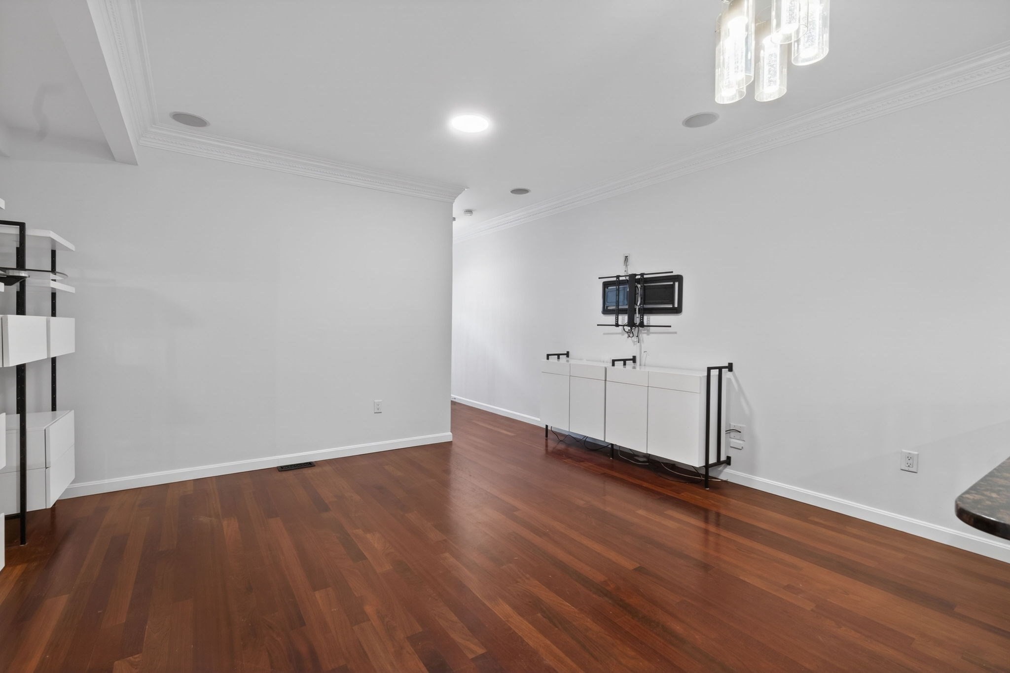 102 Old Harbor Street # A Property Photo 5