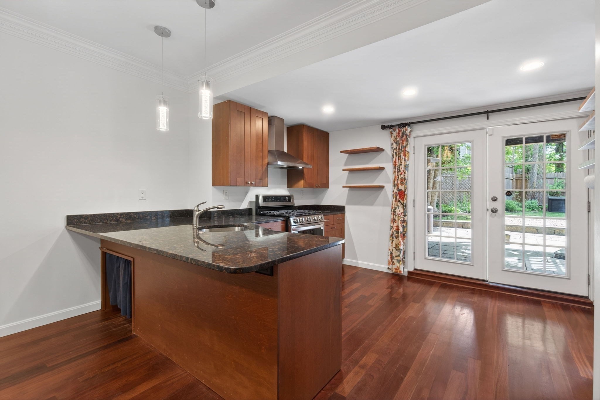 102 Old Harbor Street # A Property Photo 7
