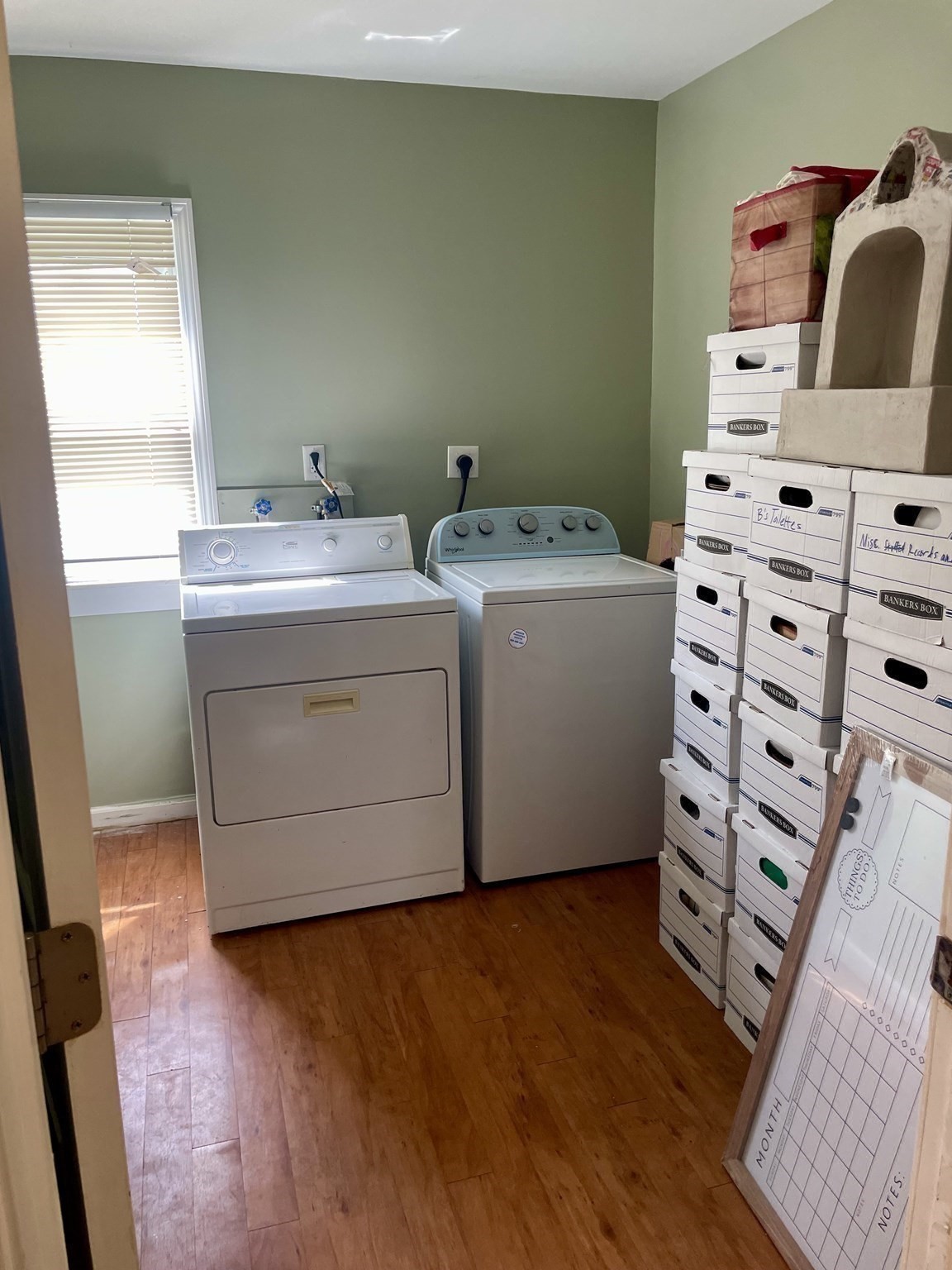 222 Parker St Property Photo 14
