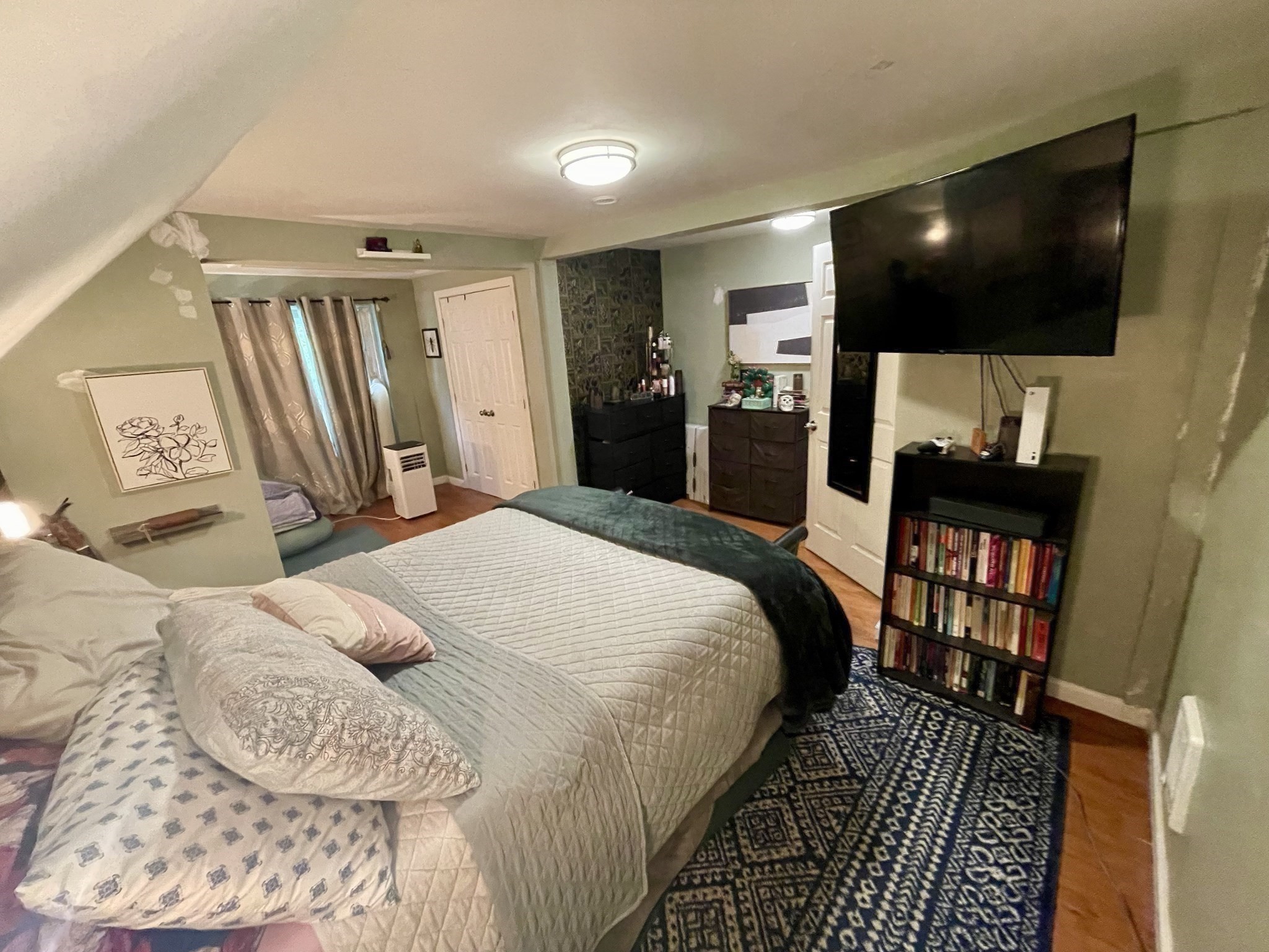 222 Parker St Property Photo 17