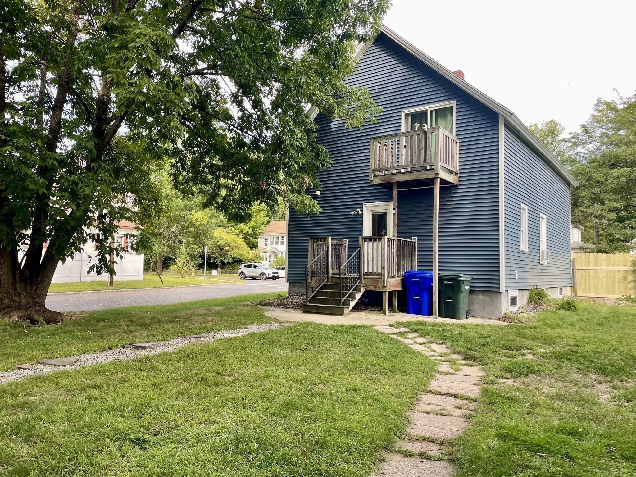 222 Parker St Property Photo 26