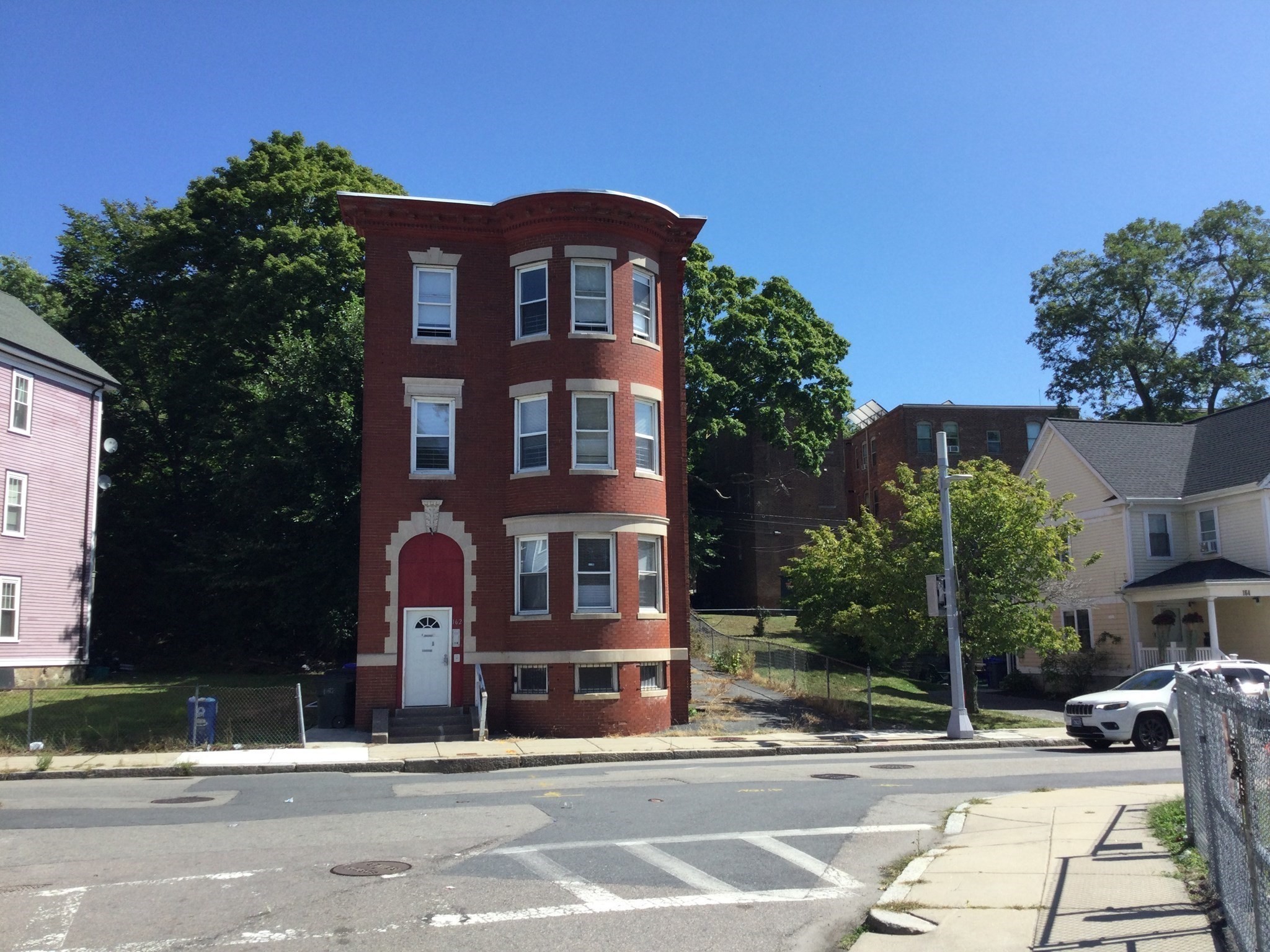 162 Howard Ave Property Photo 1