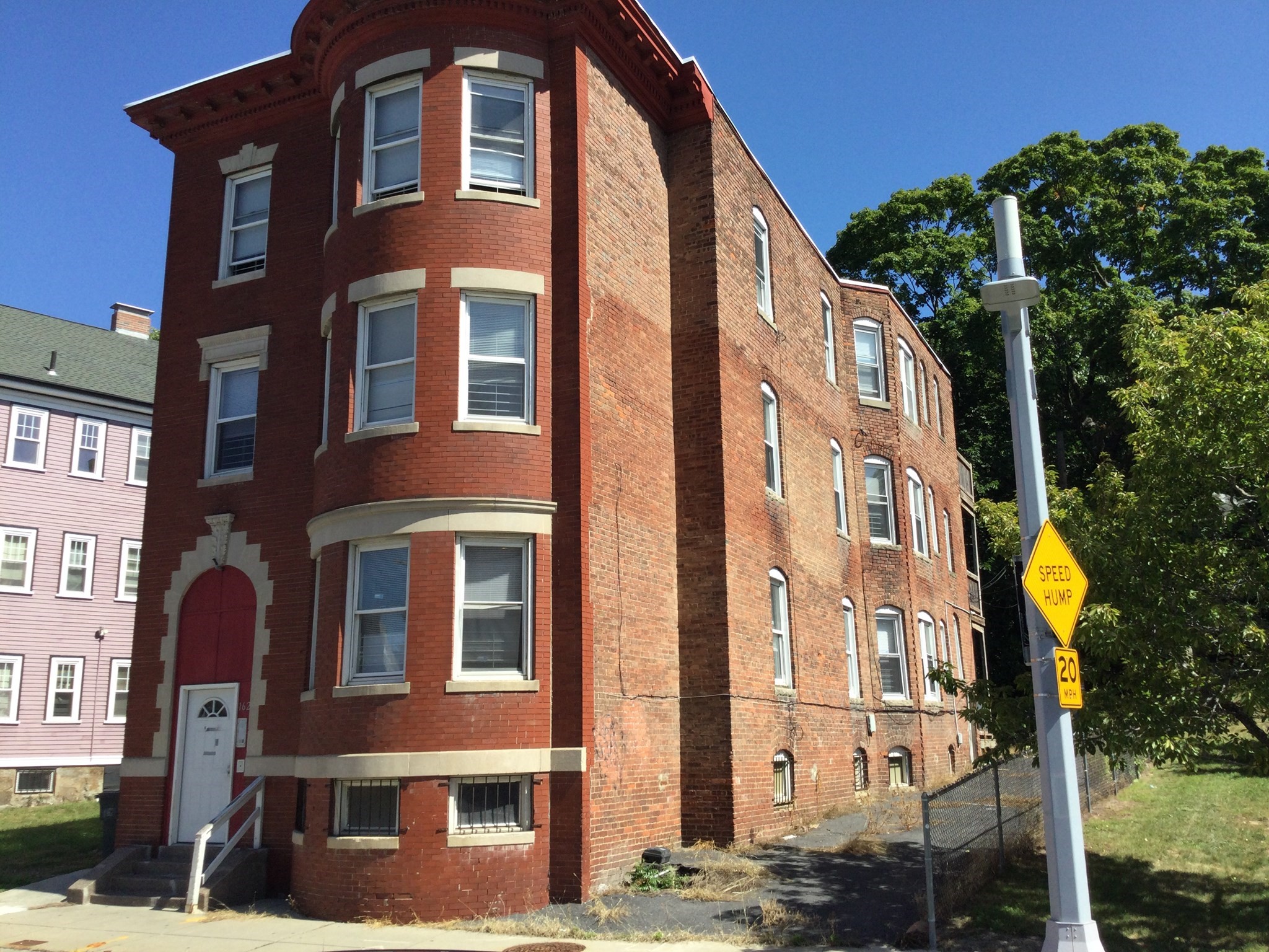 162 Howard Ave Property Photo 16